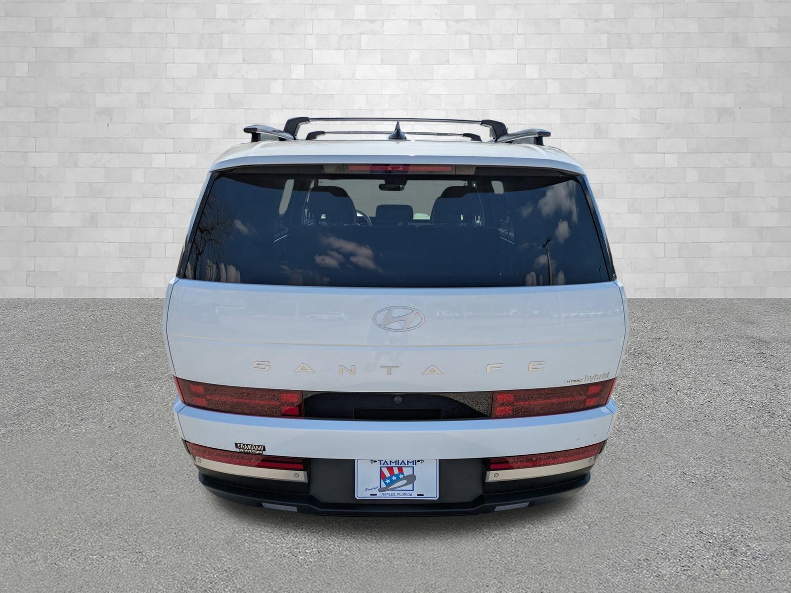 Hyundai Santa Fe Hybrid Limited All Wheel Drive Sport Utility - Thumbnail 4