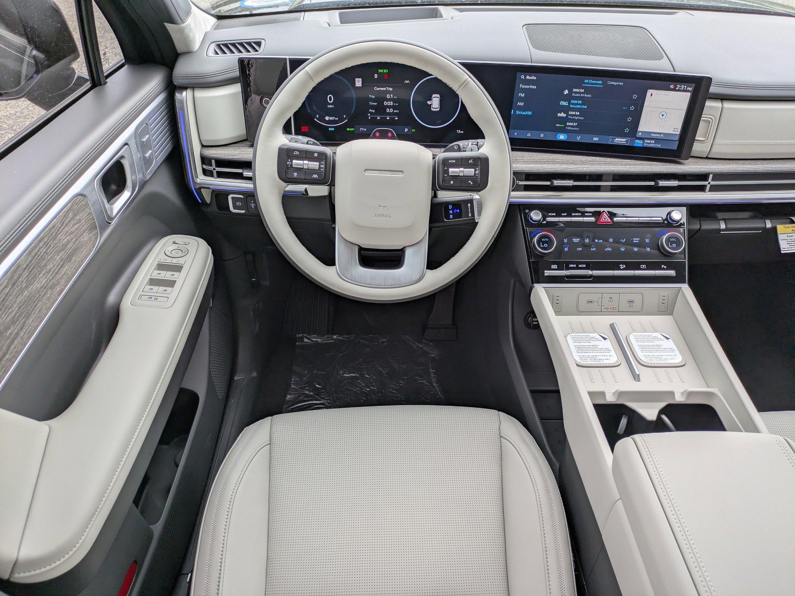 Hyundai Santa Fe Hybrid Calligraphy Front Wheel Drive Sport Utility - Thumbnail 12