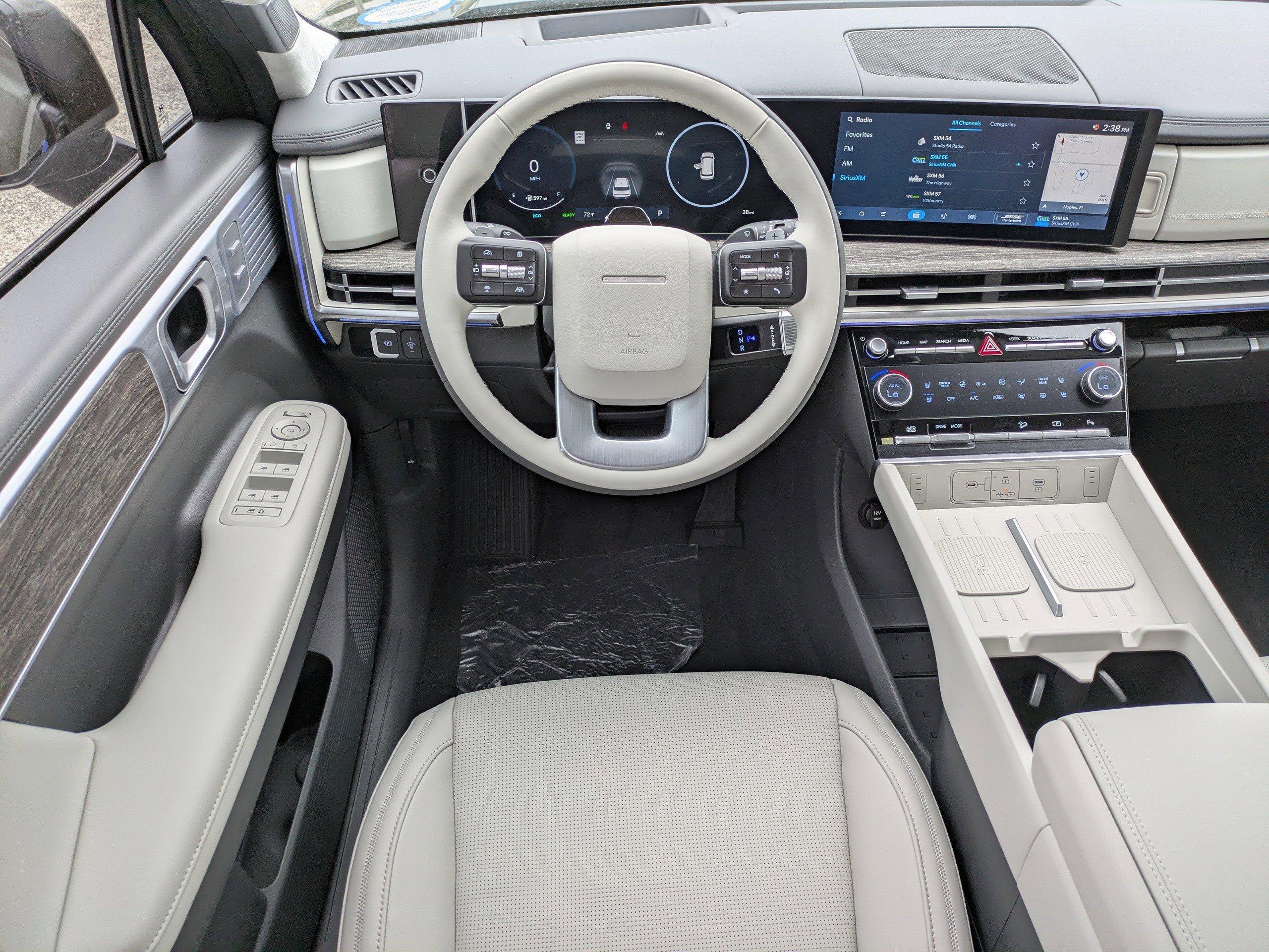 Hyundai Santa Fe Hybrid Calligraphy Front Wheel Drive Sport Utility - Thumbnail 12