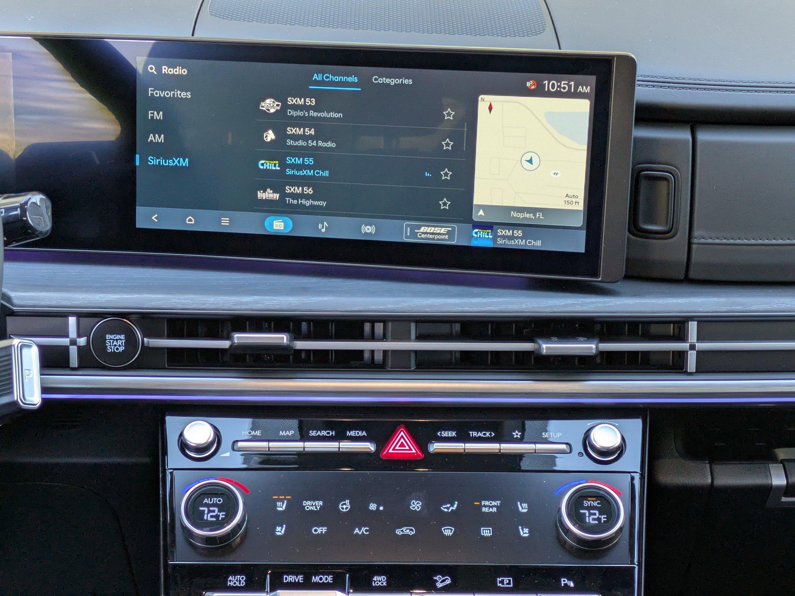 Hyundai Santa Fe Hybrid Limited All Wheel Drive Sport Utility - Thumbnail 14