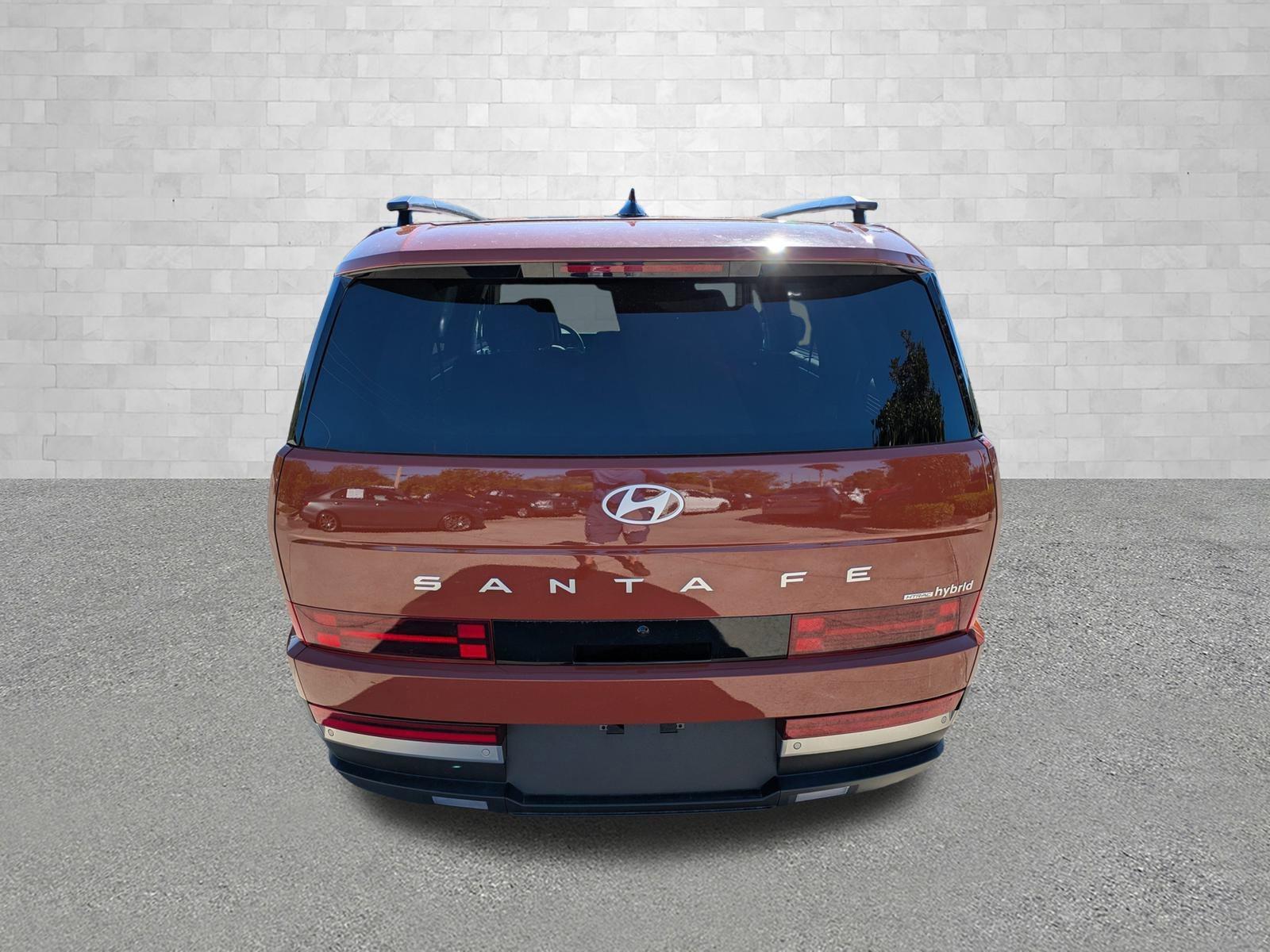 Hyundai Santa Fe Hybrid Limited All Wheel Drive Sport Utility - Thumbnail 4