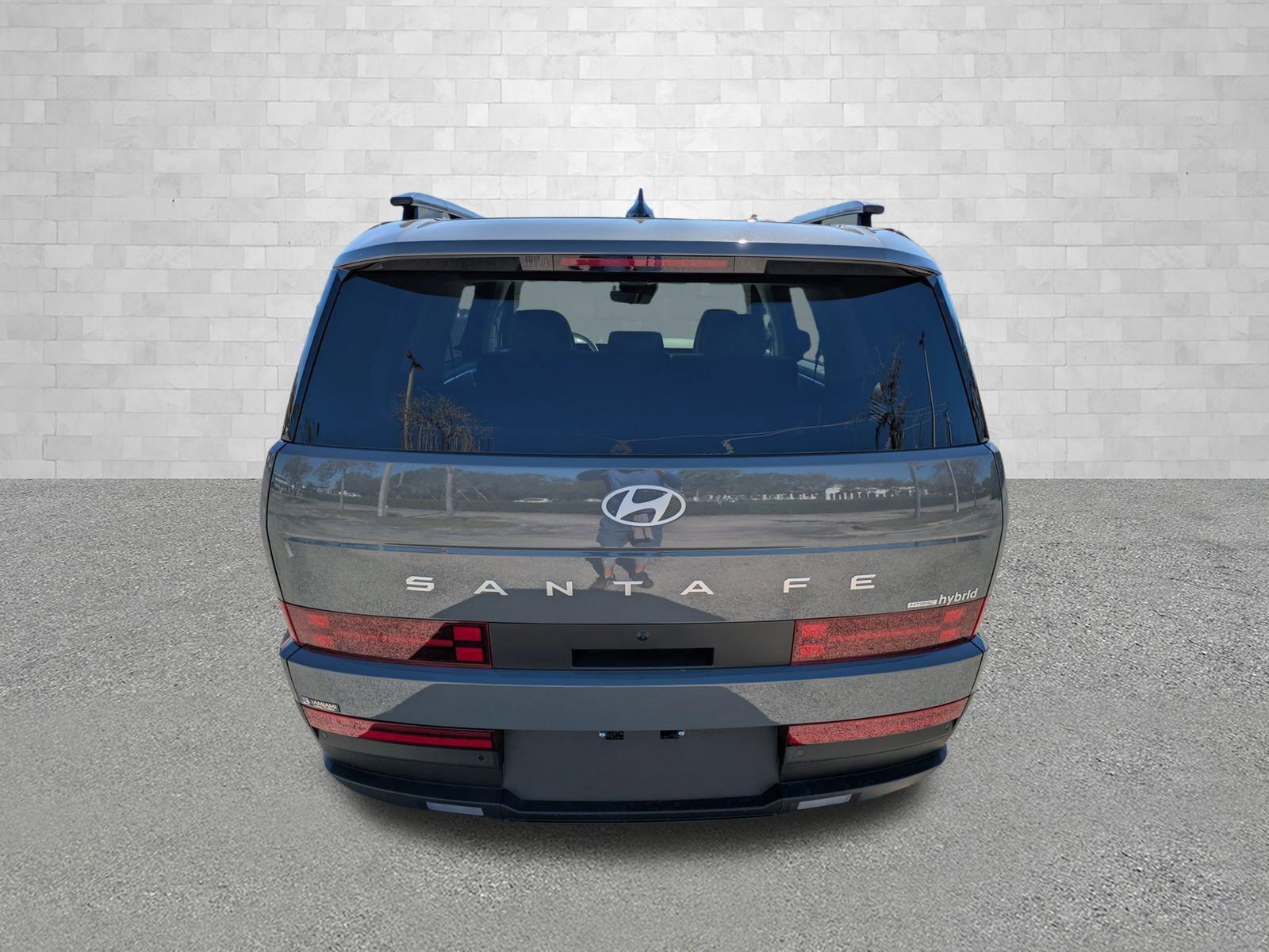 Hyundai Santa Fe Hybrid Sel All Wheel Drive Sport Utility - Thumbnail 4