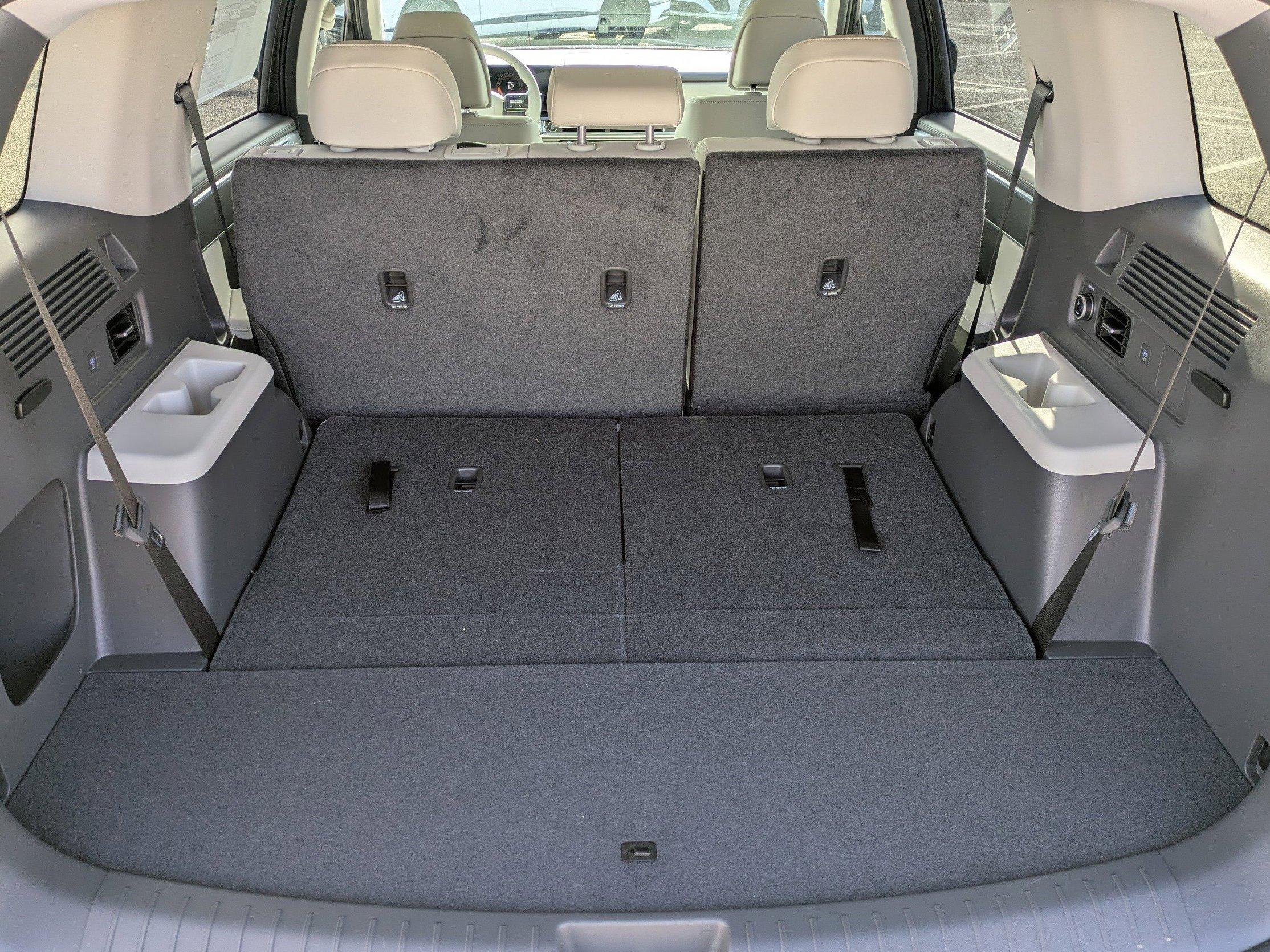 Hyundai Santa Fe Hybrid Sel Front Wheel Drive Sport Utility - Thumbnail 17