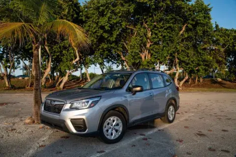 Subaru Forester Sport Utility 4D - Thumbnail 3