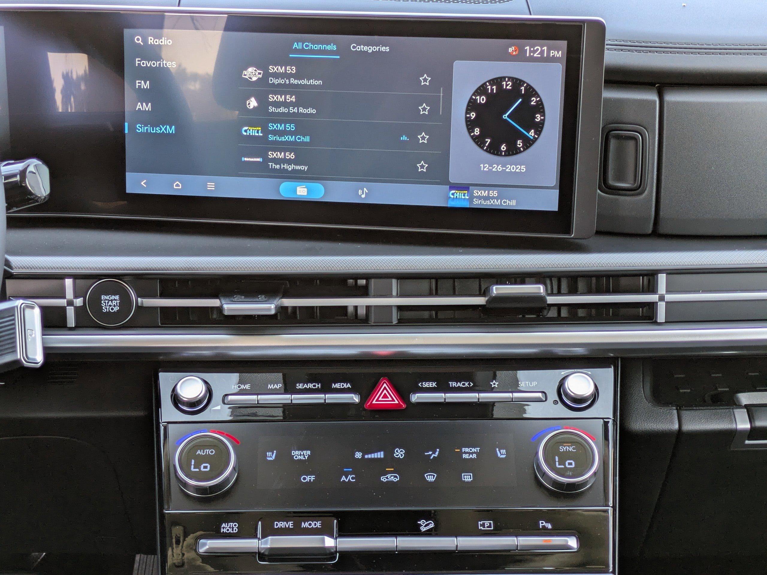 Hyundai Santa Fe Hybrid Sel Front Wheel Drive Sport Utility - Thumbnail 14