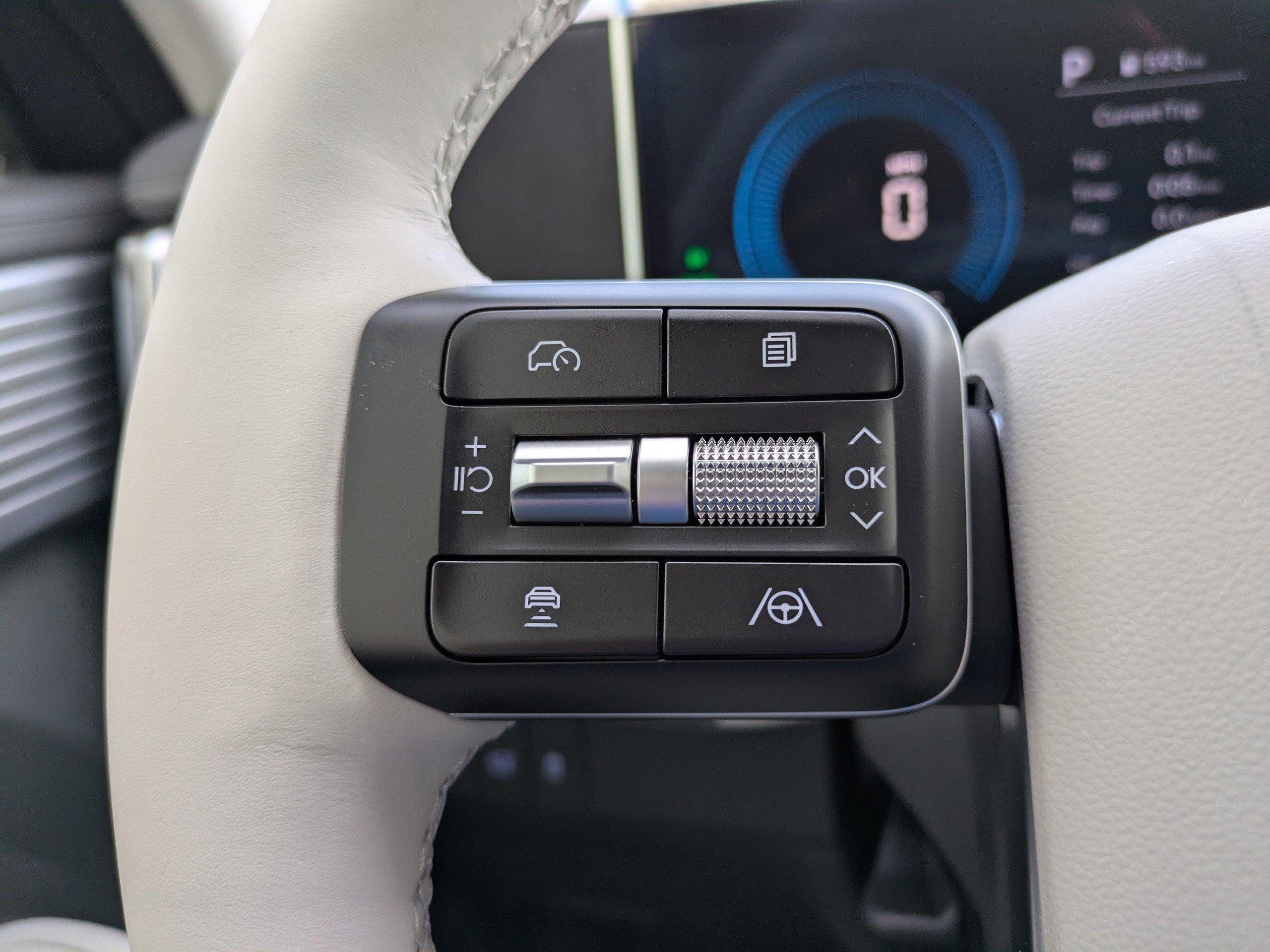 Hyundai Santa Fe Hybrid Se All Wheel Drive Sport Utility - Thumbnail 20