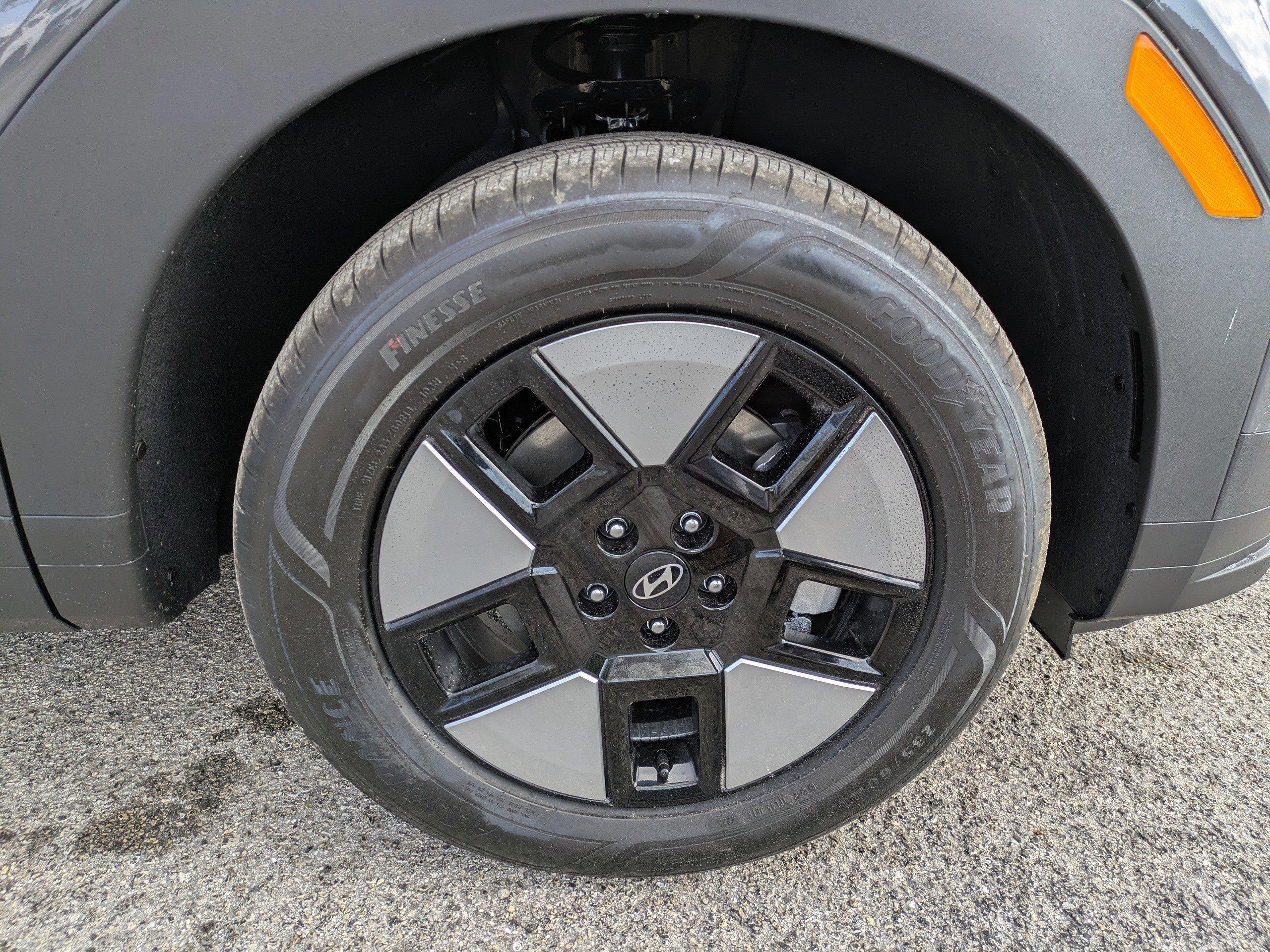 Hyundai Santa Fe Hybrid Se All Wheel Drive Sport Utility - Thumbnail 10