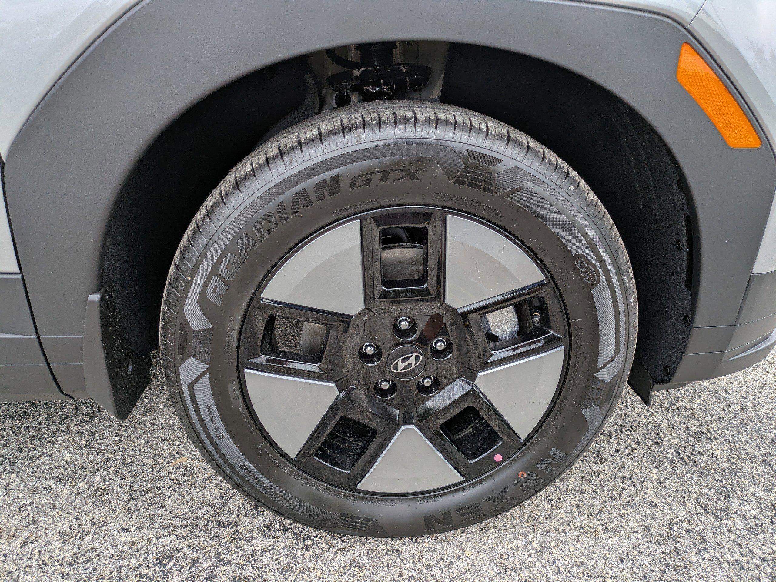 Hyundai Santa Fe Hybrid Se Front Wheel Drive Sport Utility - Thumbnail 9