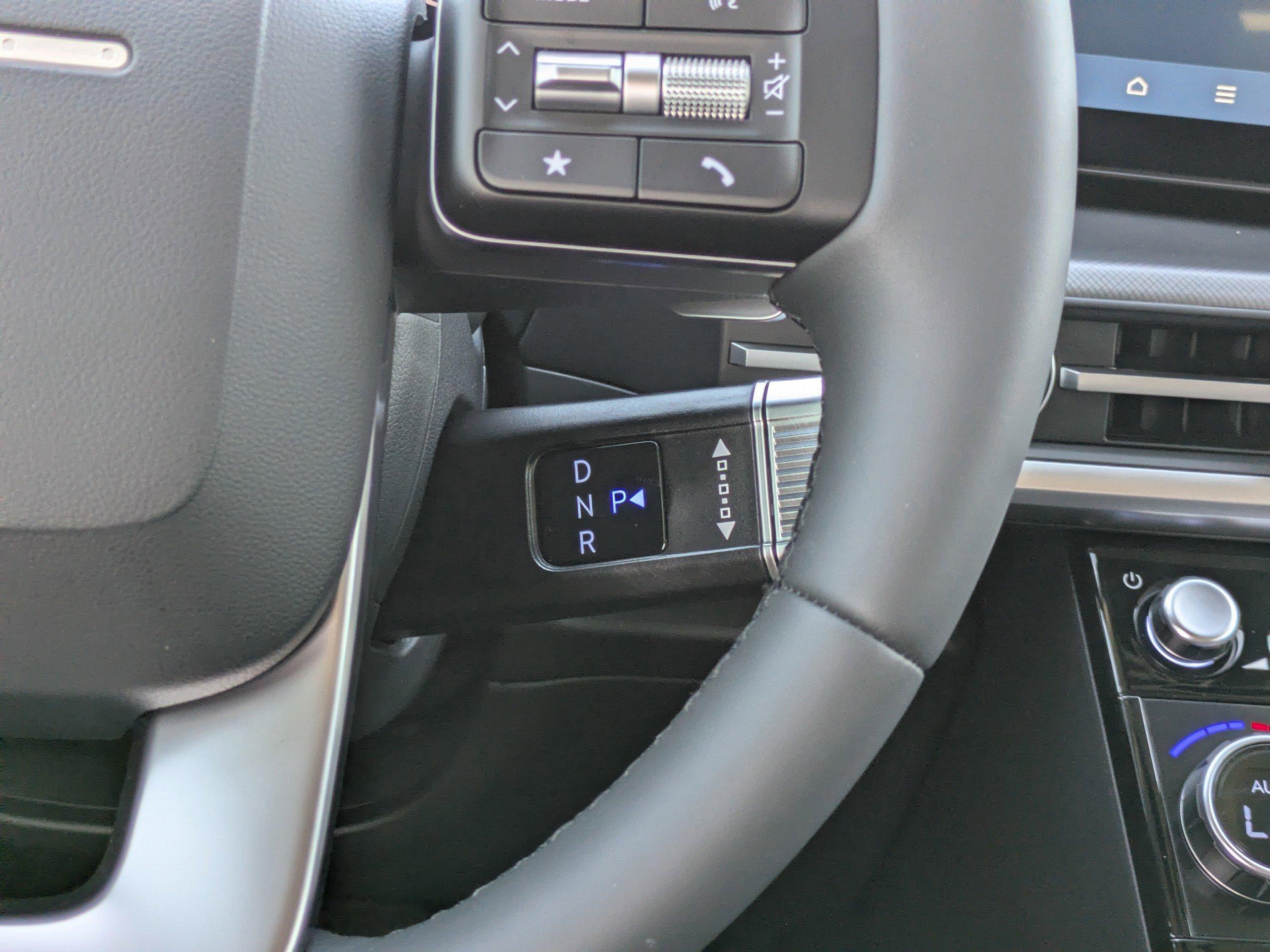 Hyundai Santa Fe Hybrid Sel Front Wheel Drive Sport Utility - Thumbnail 15