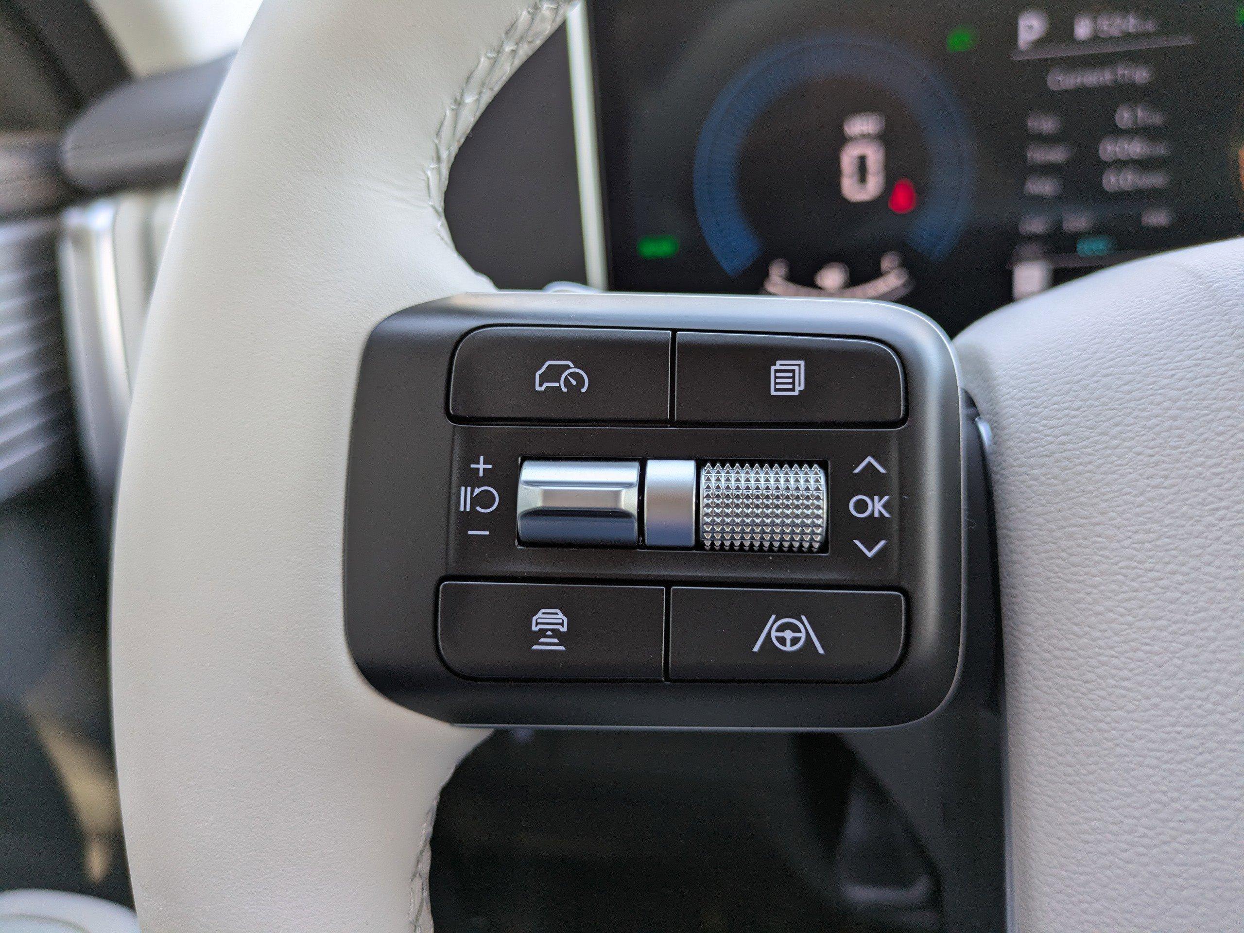 Hyundai Santa Fe Hybrid Se Front Wheel Drive Sport Utility - Thumbnail 19