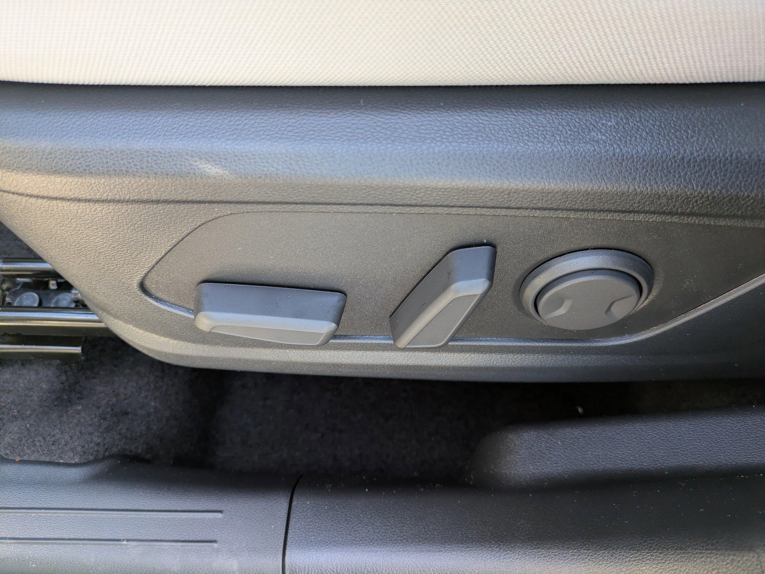 Hyundai Tucson Sel Awd All Wheel Drive Sport Utility - Thumbnail 18