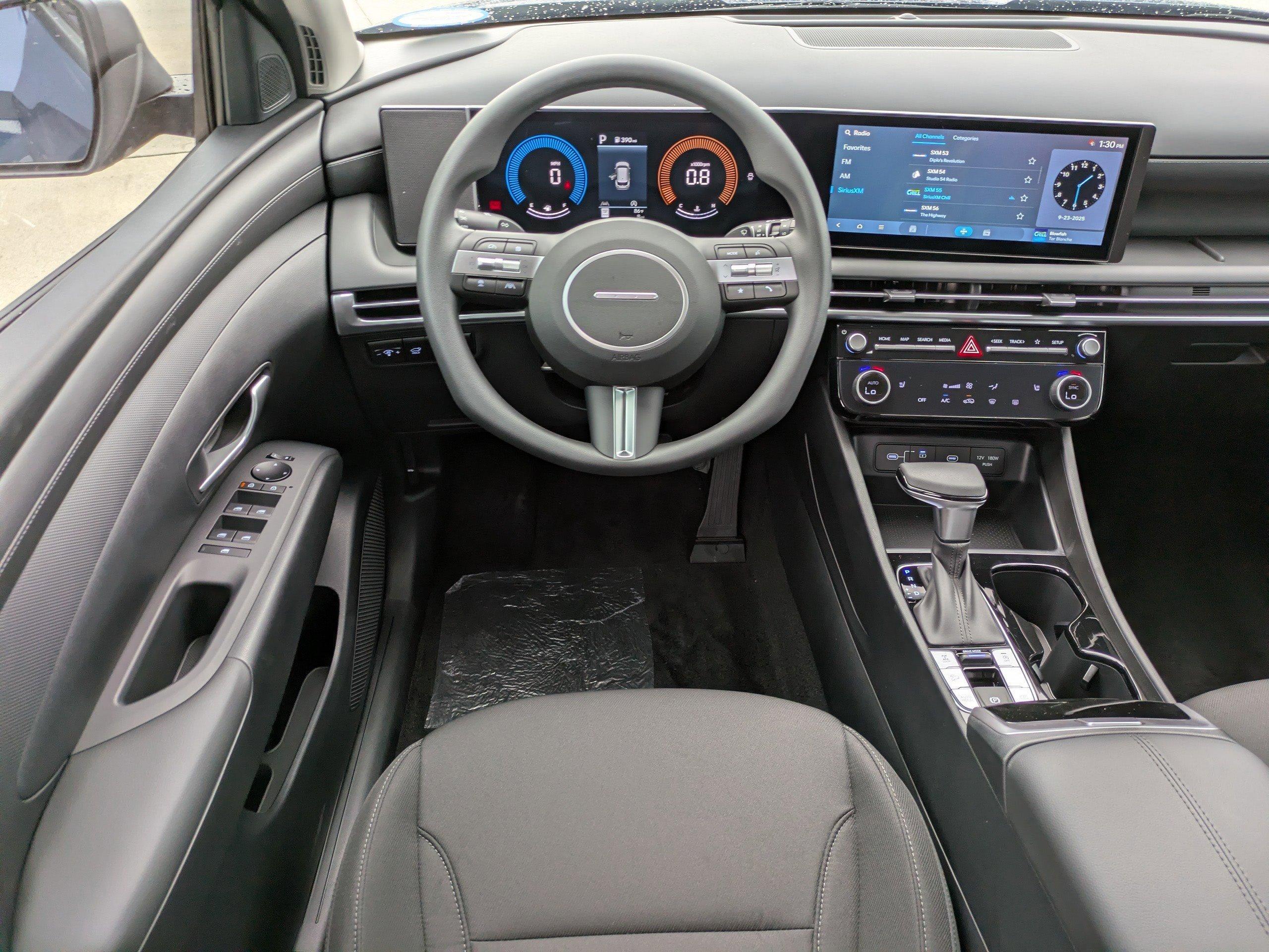 Hyundai Tucson Sel Awd All Wheel Drive Sport Utility - Thumbnail 11