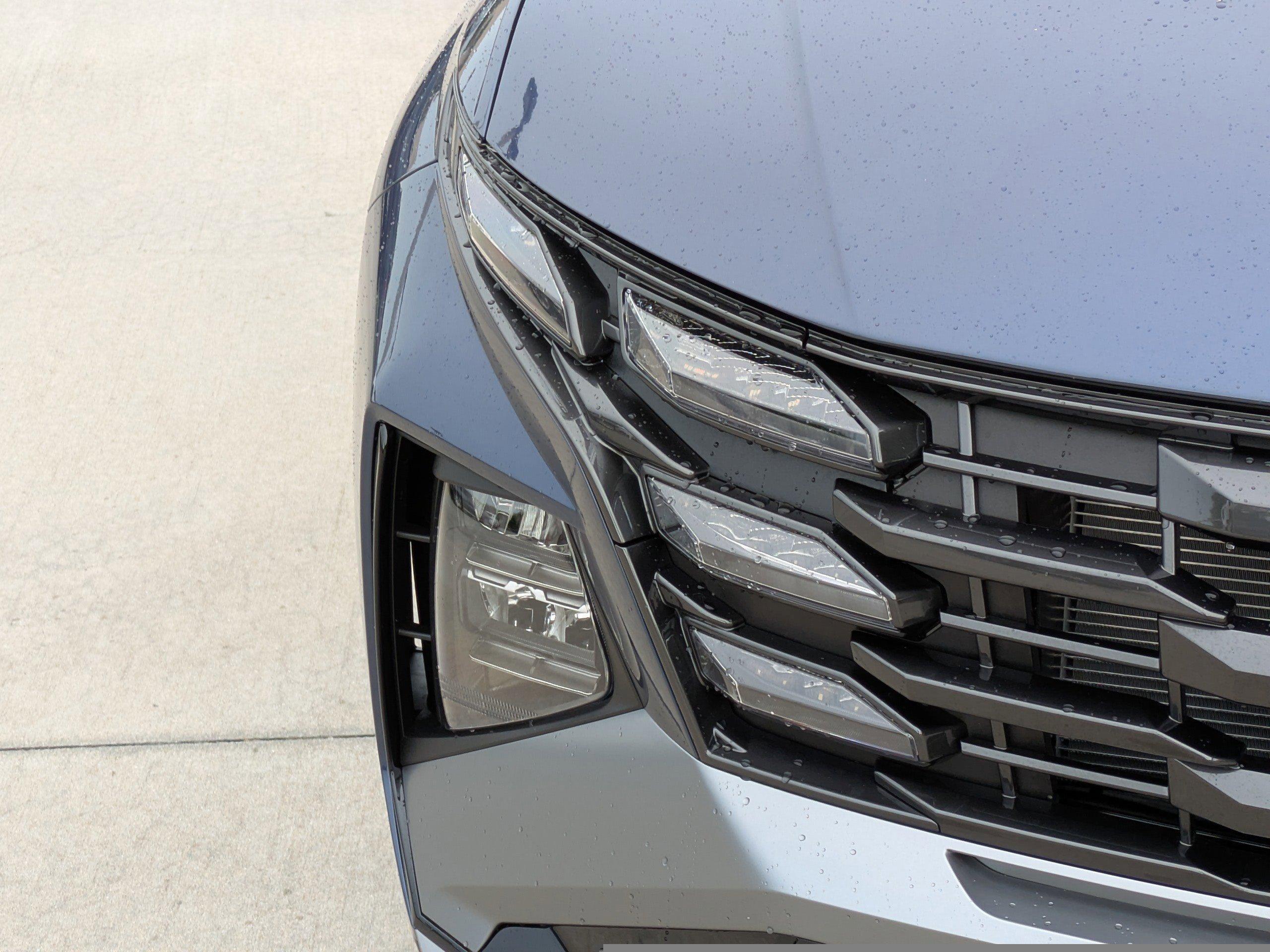 Hyundai Tucson Sel Awd All Wheel Drive Sport Utility - Thumbnail 8