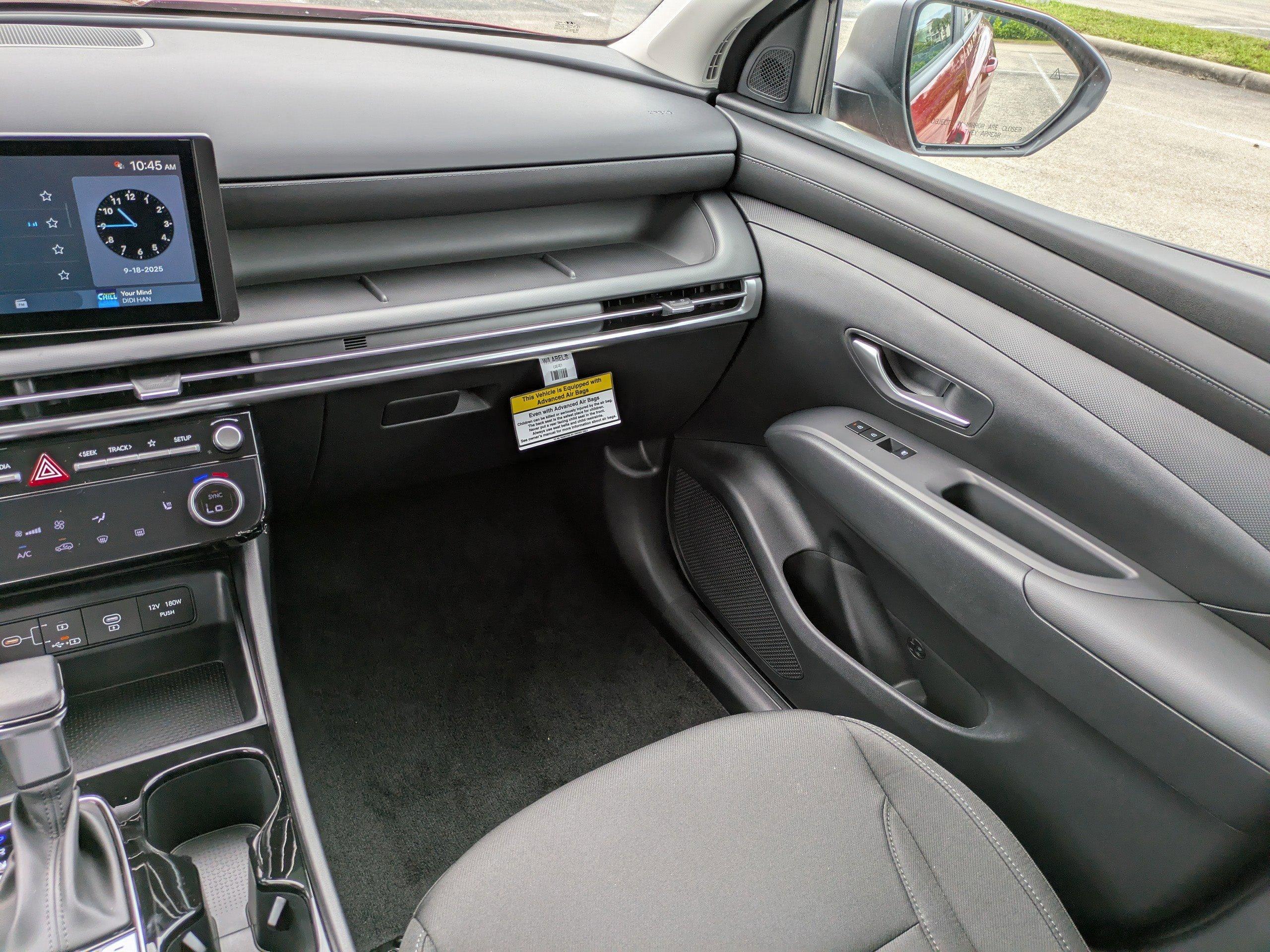 Hyundai Tucson Sel Fwd Front Wheel Drive Sport Utility - Thumbnail 12