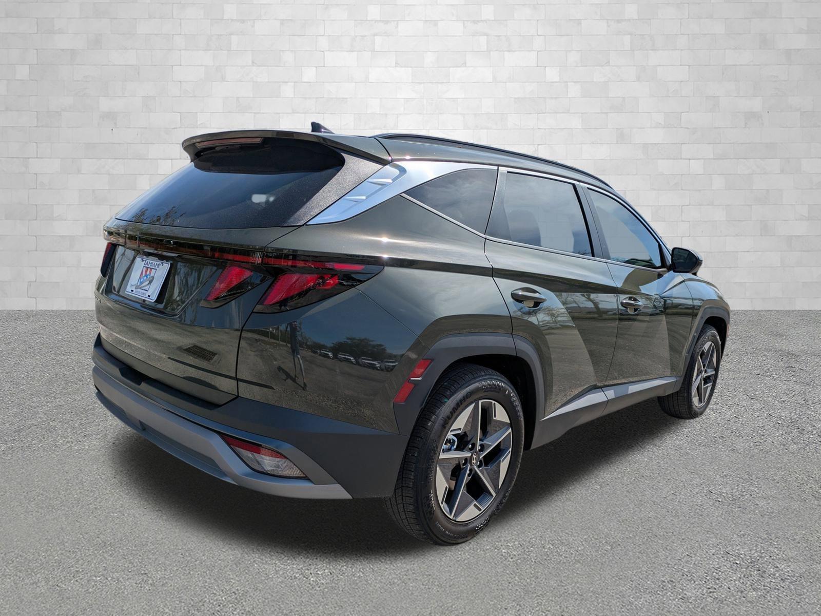 Hyundai Tucson Sel Fwd Front Wheel Drive Sport Utility - Thumbnail 3