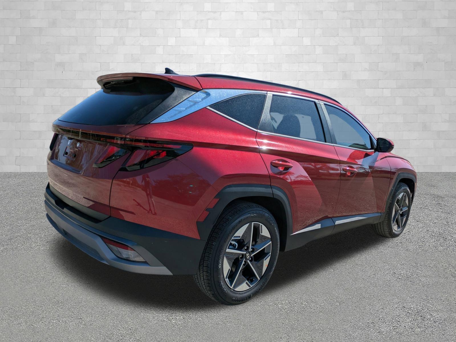 Hyundai Tucson Sel Fwd Front Wheel Drive Sport Utility - Thumbnail 3