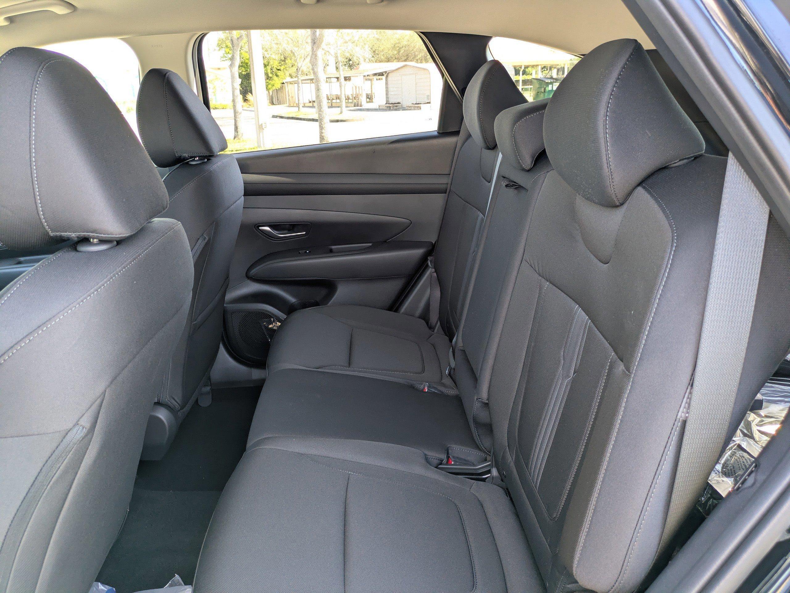 Hyundai Tucson Sel Fwd Front Wheel Drive Sport Utility - Thumbnail 15