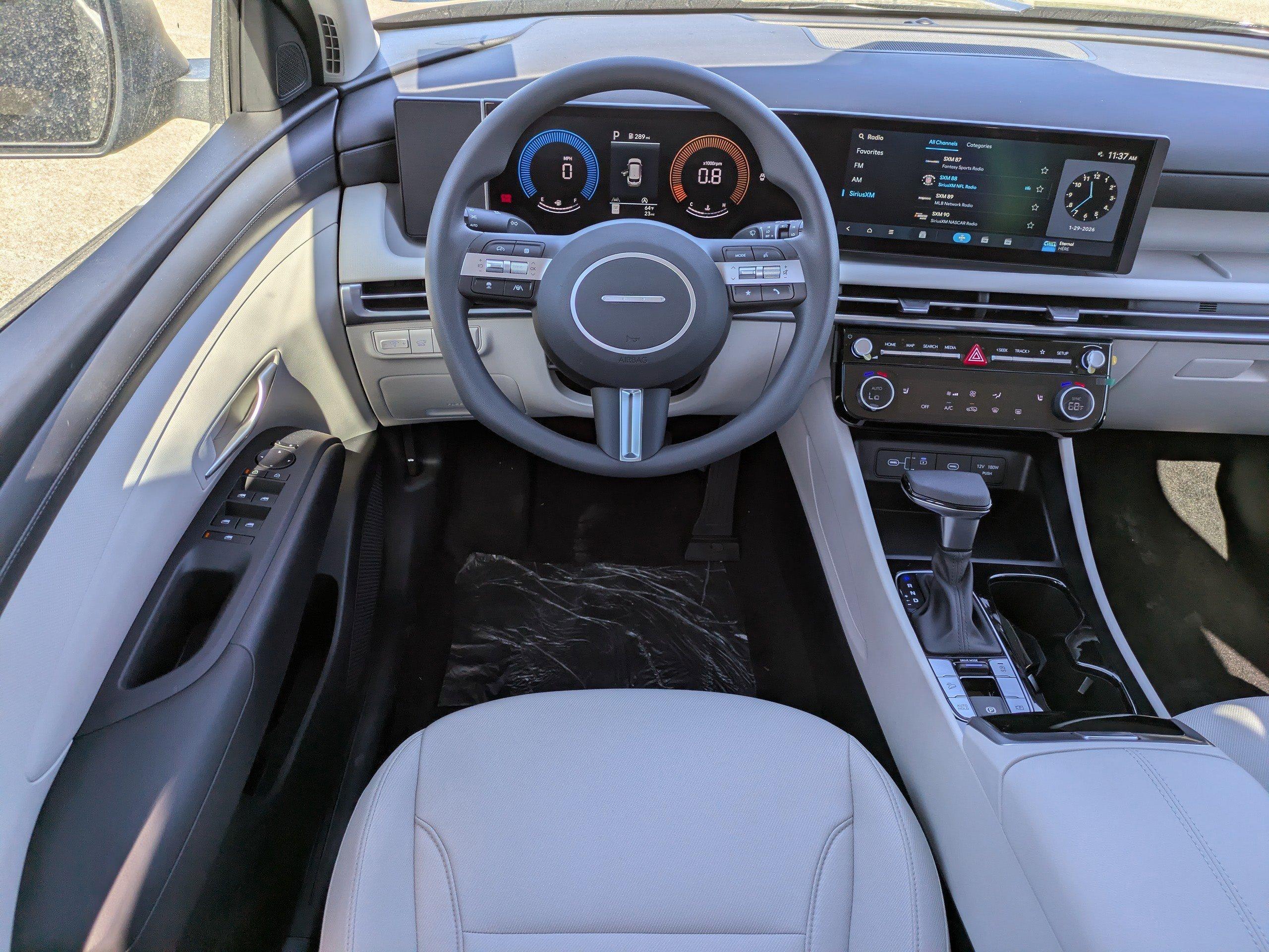 Hyundai Tucson Sel Fwd Front Wheel Drive Sport Utility - Thumbnail 11