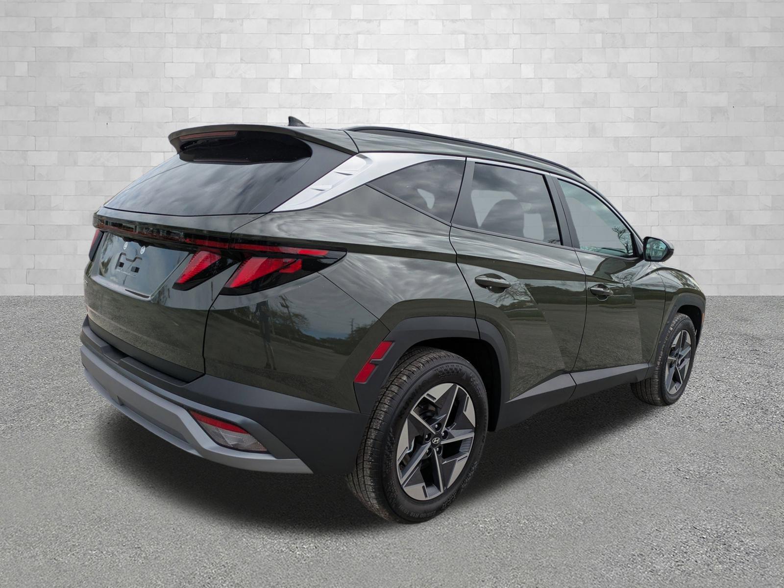 Hyundai Tucson Sel Fwd Front Wheel Drive Sport Utility - Thumbnail 3