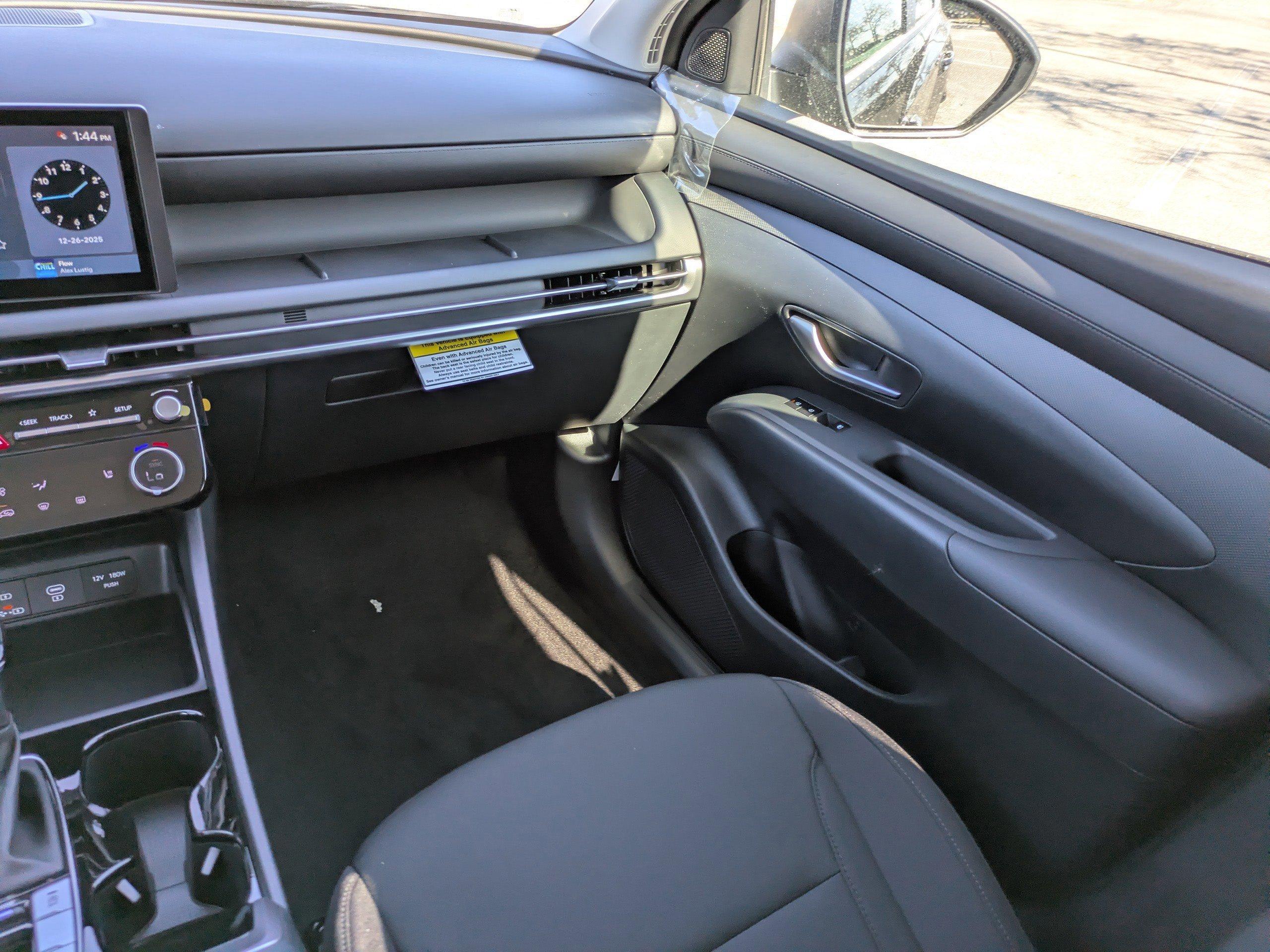 Hyundai Tucson Sel Fwd Front Wheel Drive Sport Utility - Thumbnail 12