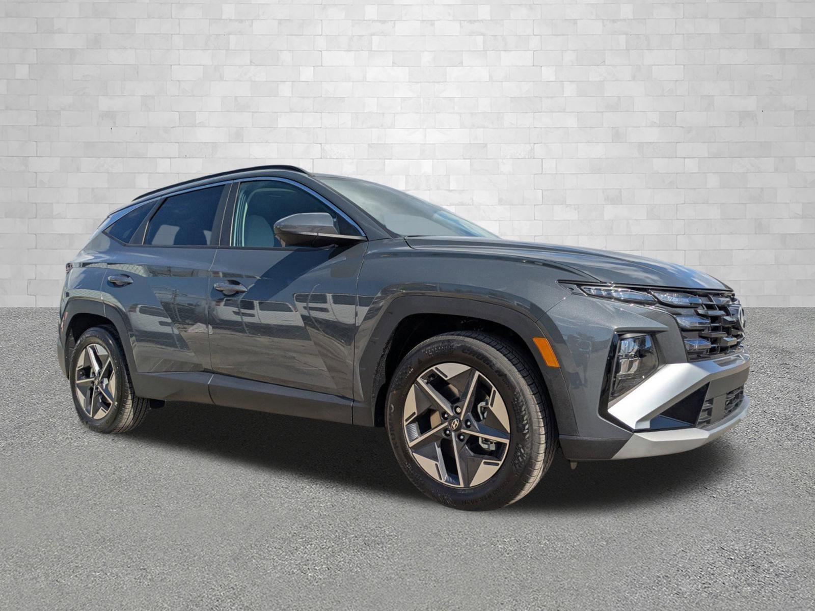 Hyundai Tucson Sel Fwd Front Wheel Drive Sport Utility - Thumbnail 2