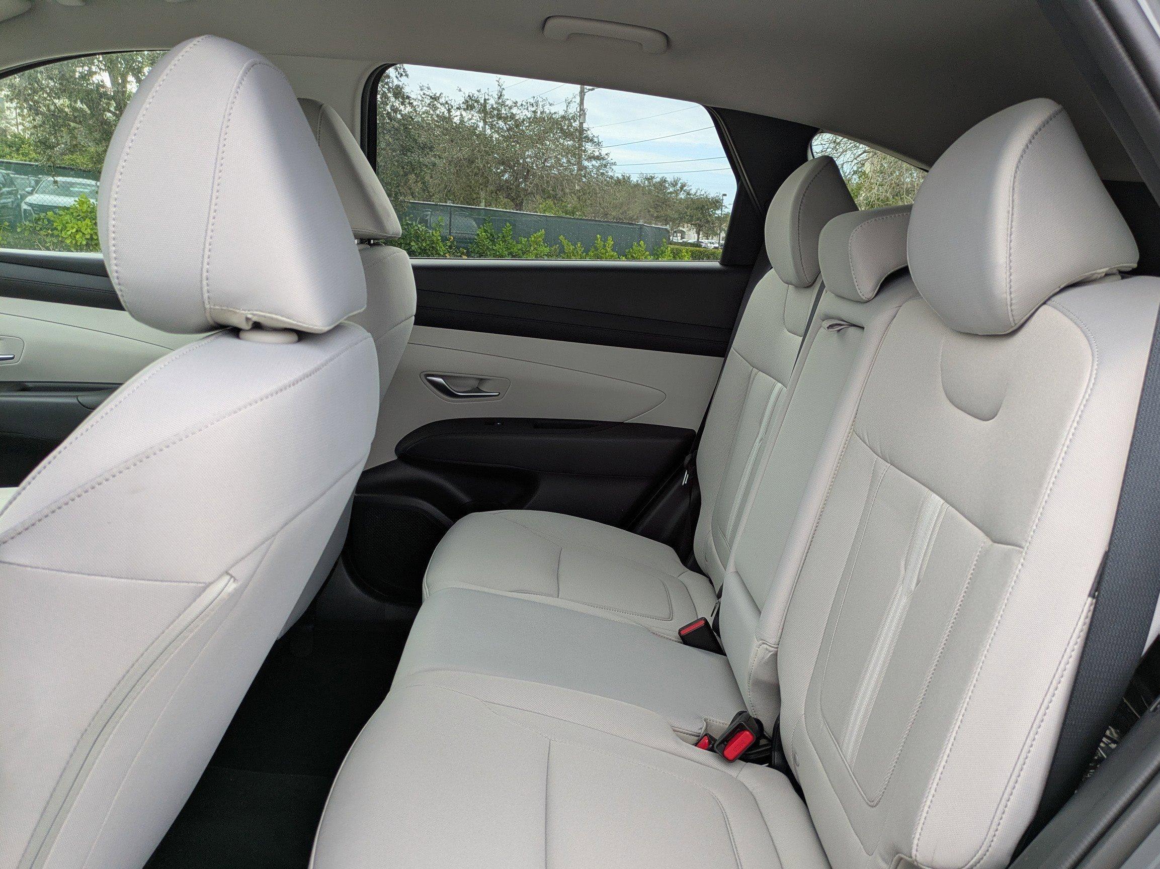 Hyundai Tucson Sel Fwd Front Wheel Drive Sport Utility - Thumbnail 15