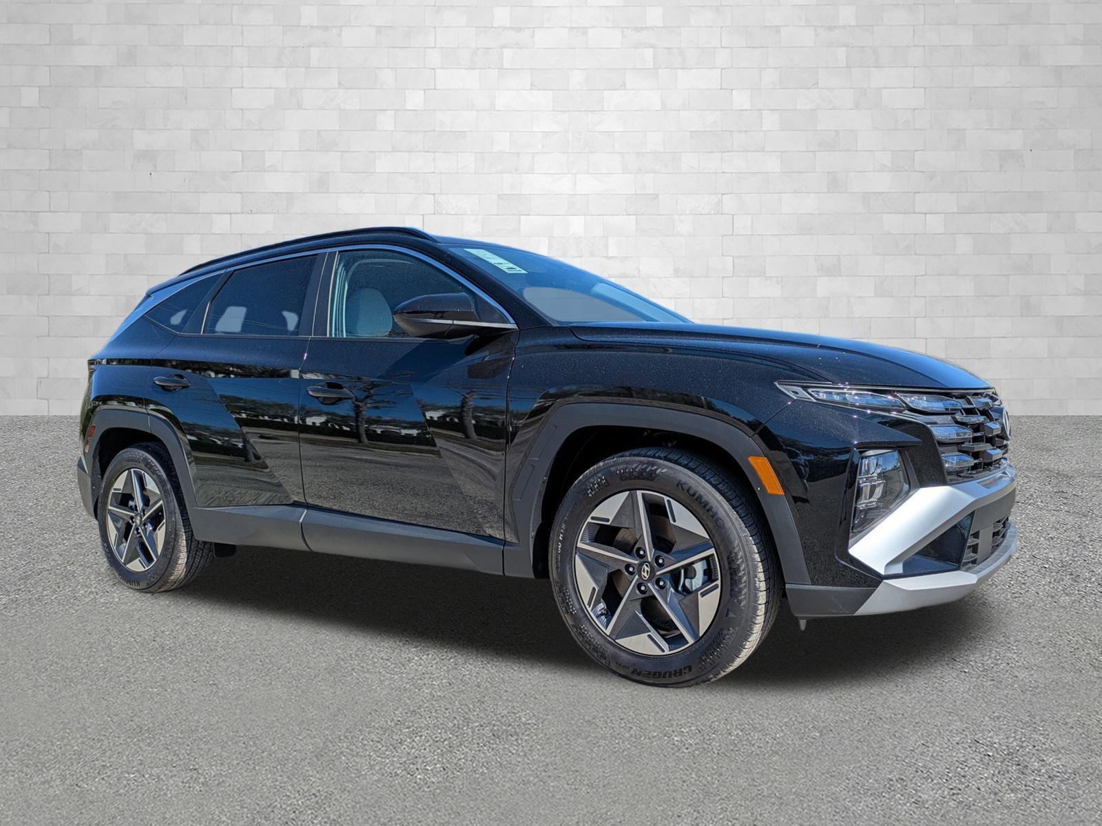 Hyundai Tucson Sel Fwd Front Wheel Drive Sport Utility - Thumbnail 2