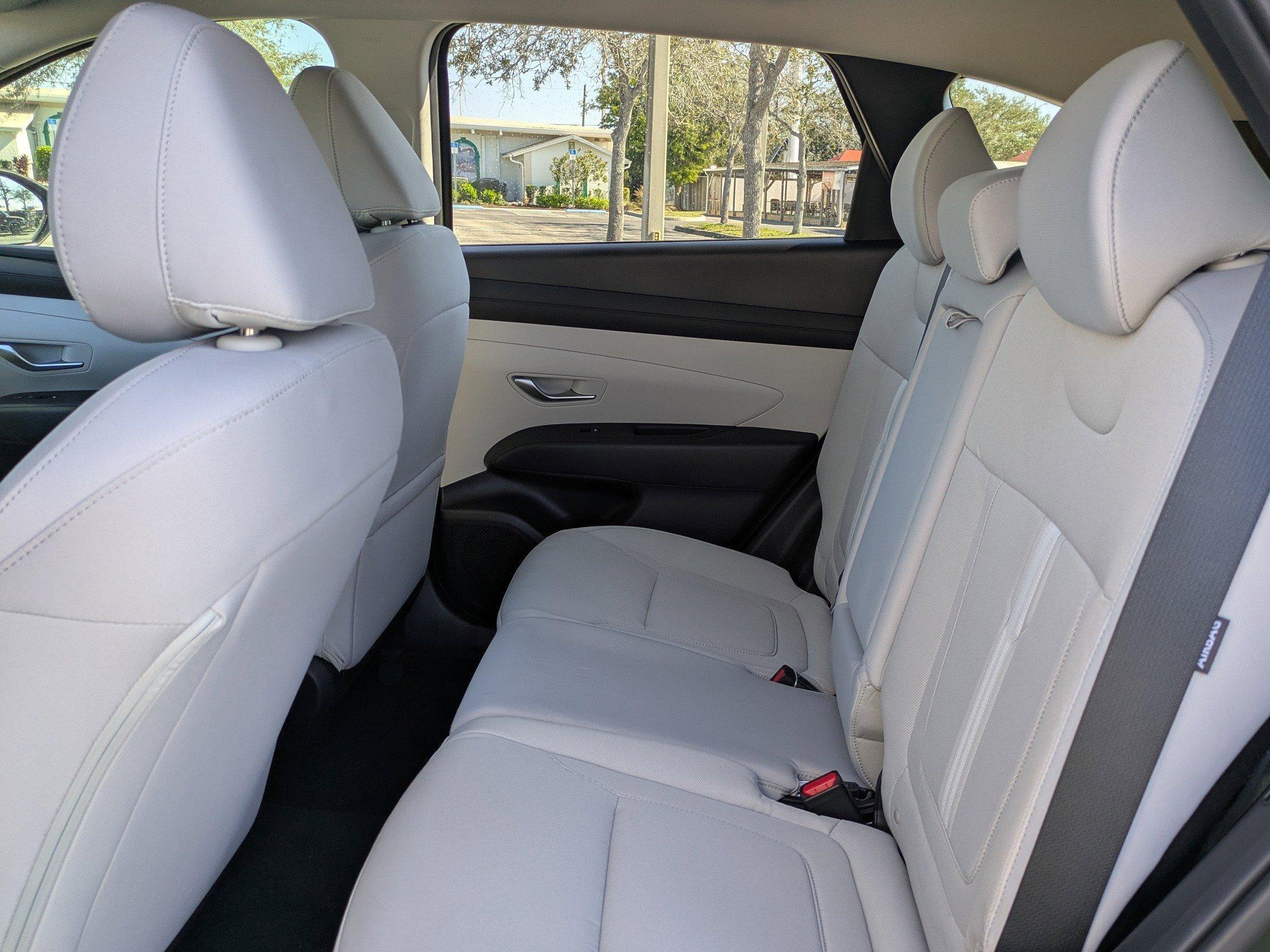 Hyundai Tucson Sel Fwd Front Wheel Drive Sport Utility - Thumbnail 14