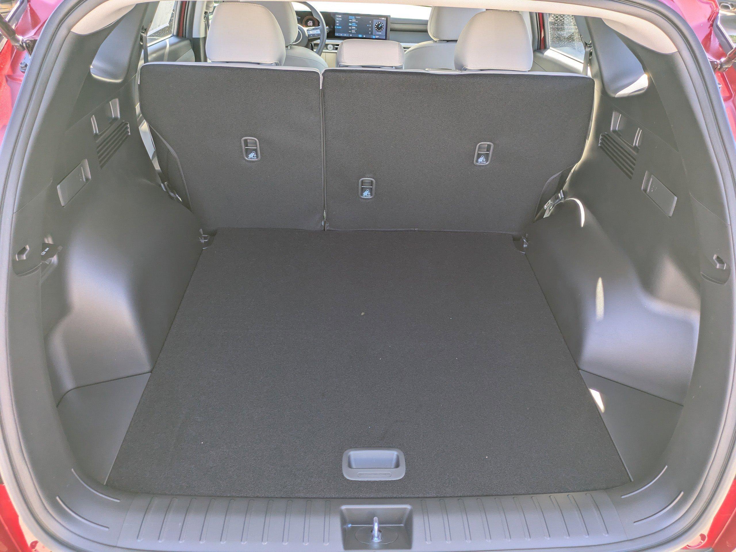 Hyundai Tucson Se Fwd Front Wheel Drive Sport Utility - Thumbnail 16