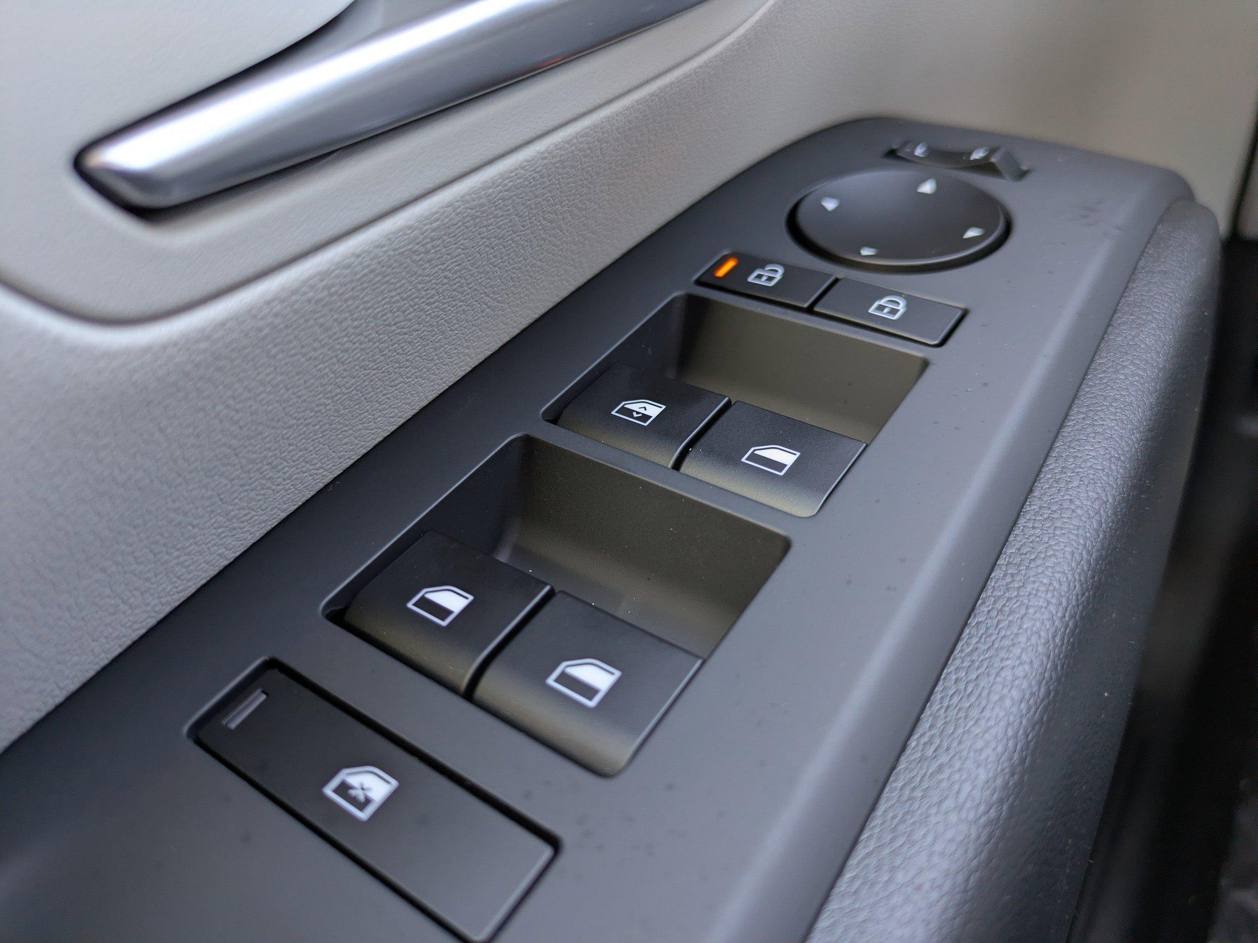 Hyundai Tucson Se Fwd Front Wheel Drive Sport Utility - Thumbnail 17