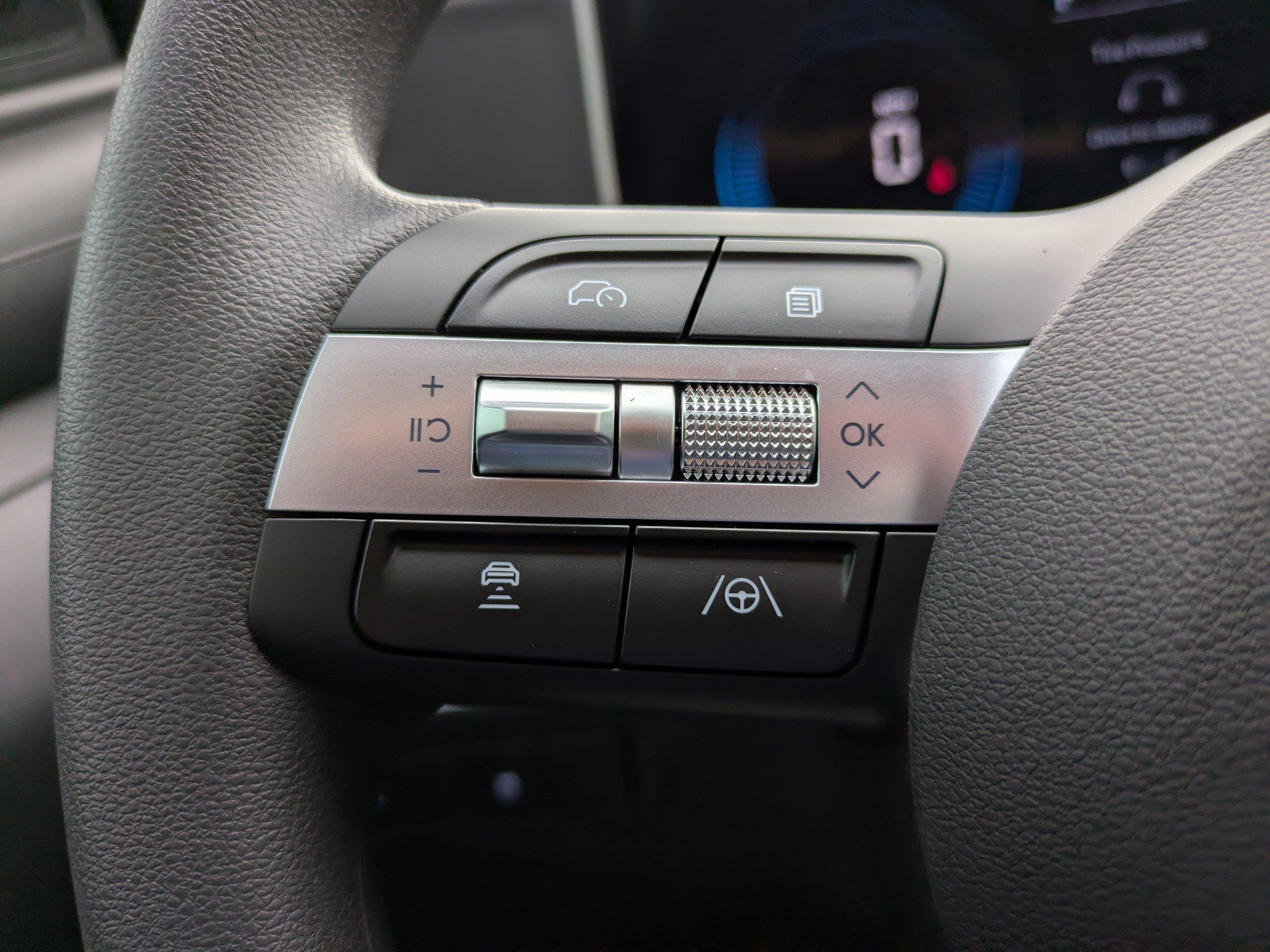 Hyundai Tucson Se Fwd Front Wheel Drive Sport Utility - Thumbnail 16