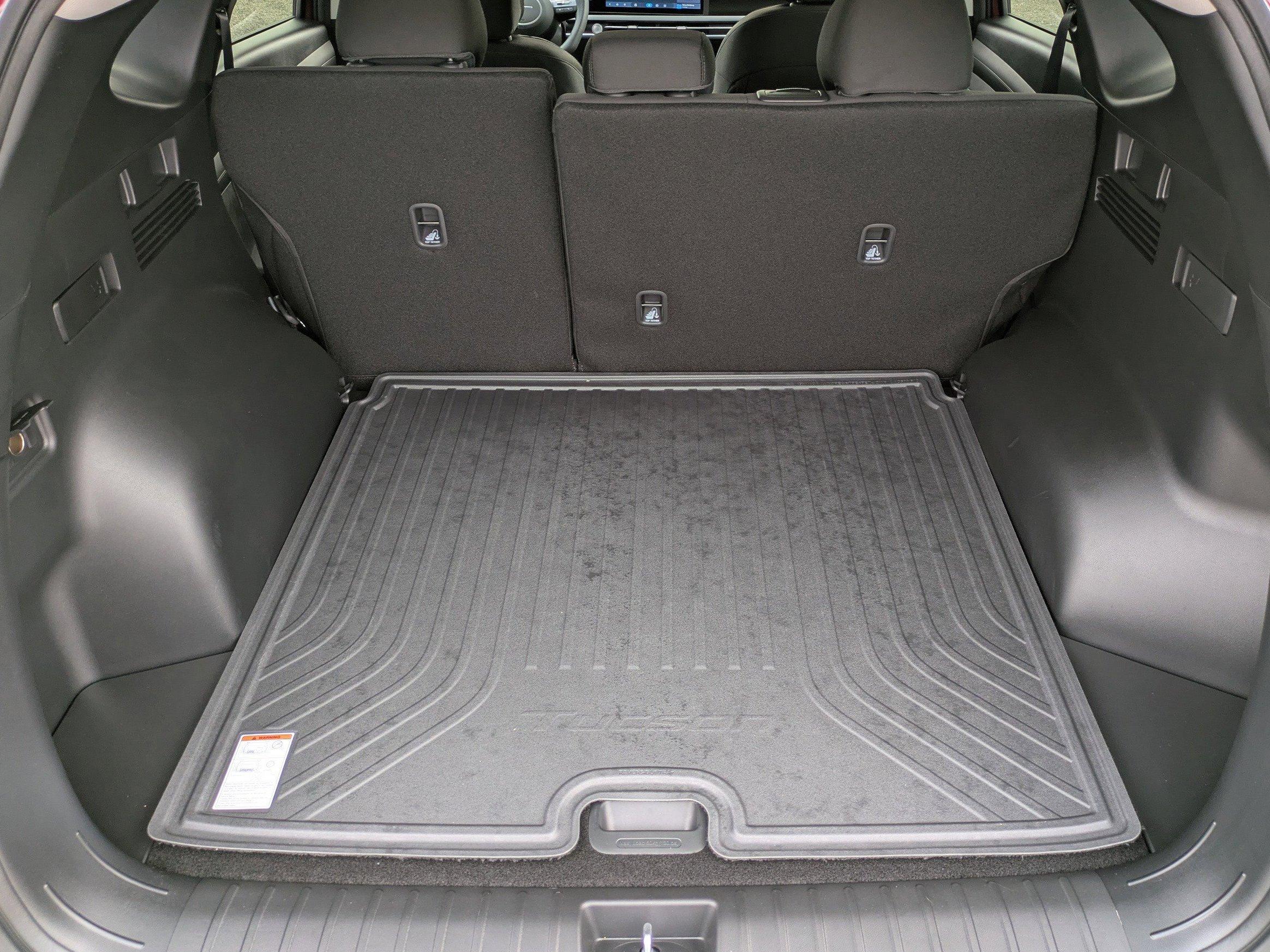 Hyundai Tucson Se Fwd Front Wheel Drive Sport Utility - Thumbnail 14