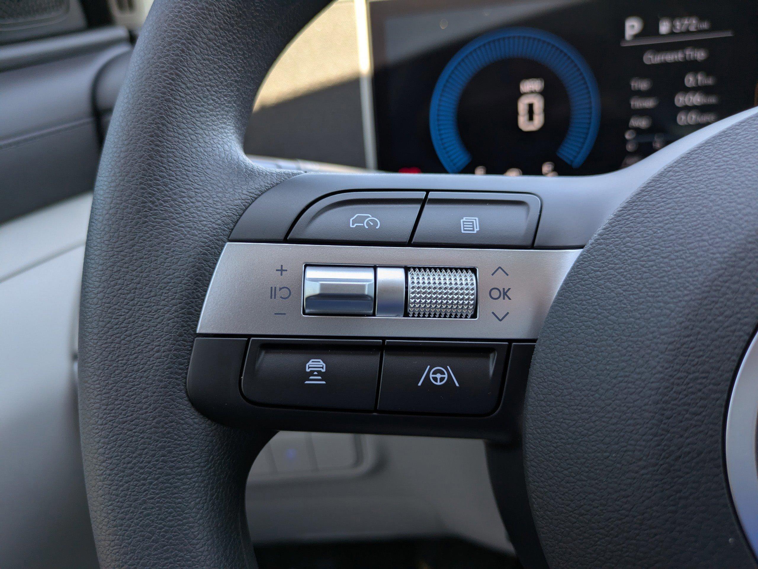 Hyundai Tucson Se Fwd Front Wheel Drive Sport Utility - Thumbnail 18