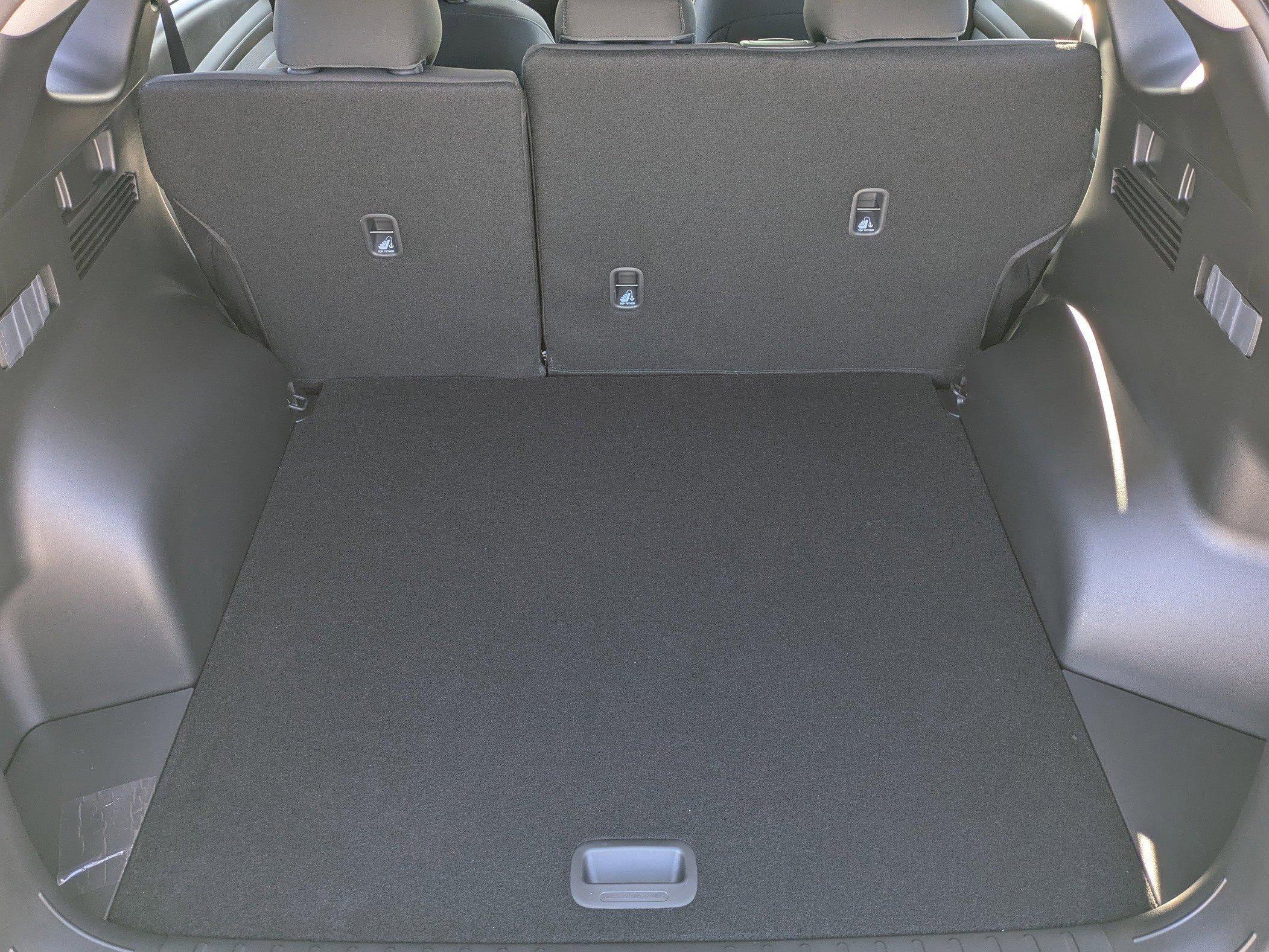 Hyundai Tucson Se Fwd Front Wheel Drive Sport Utility - Thumbnail 16