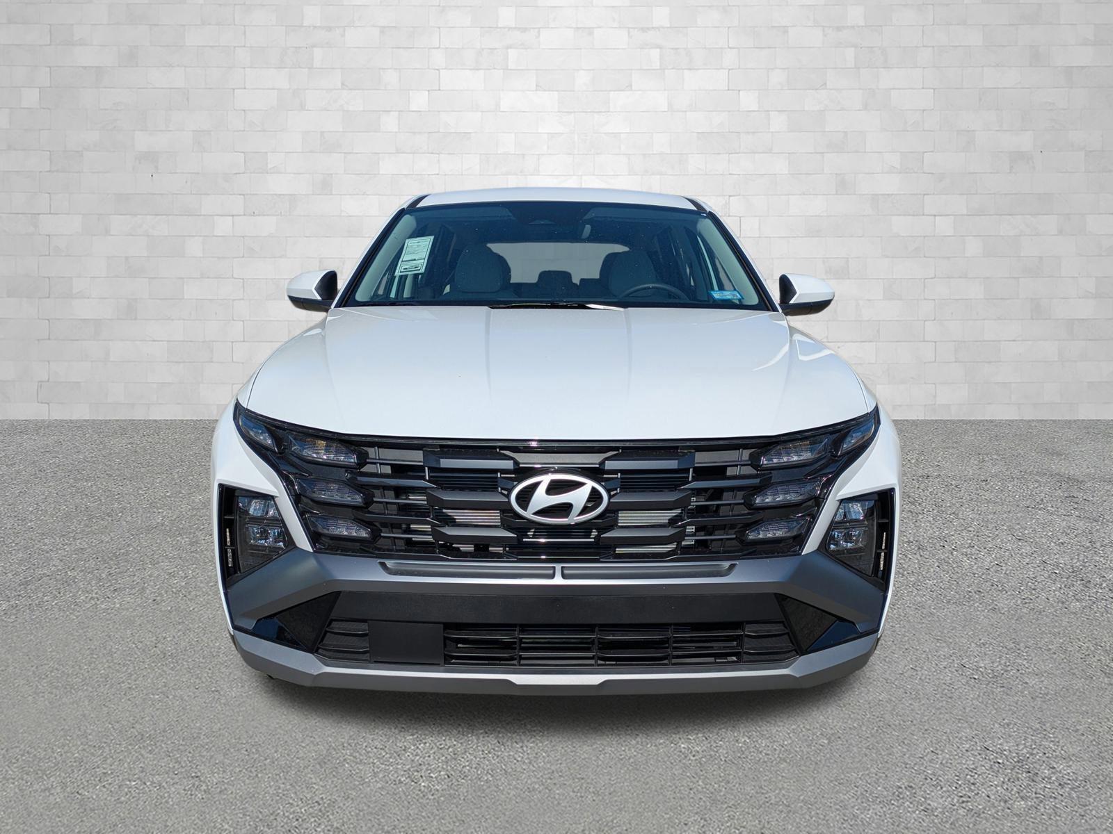 Hyundai Tucson Se Fwd Front Wheel Drive Sport Utility - Thumbnail 7