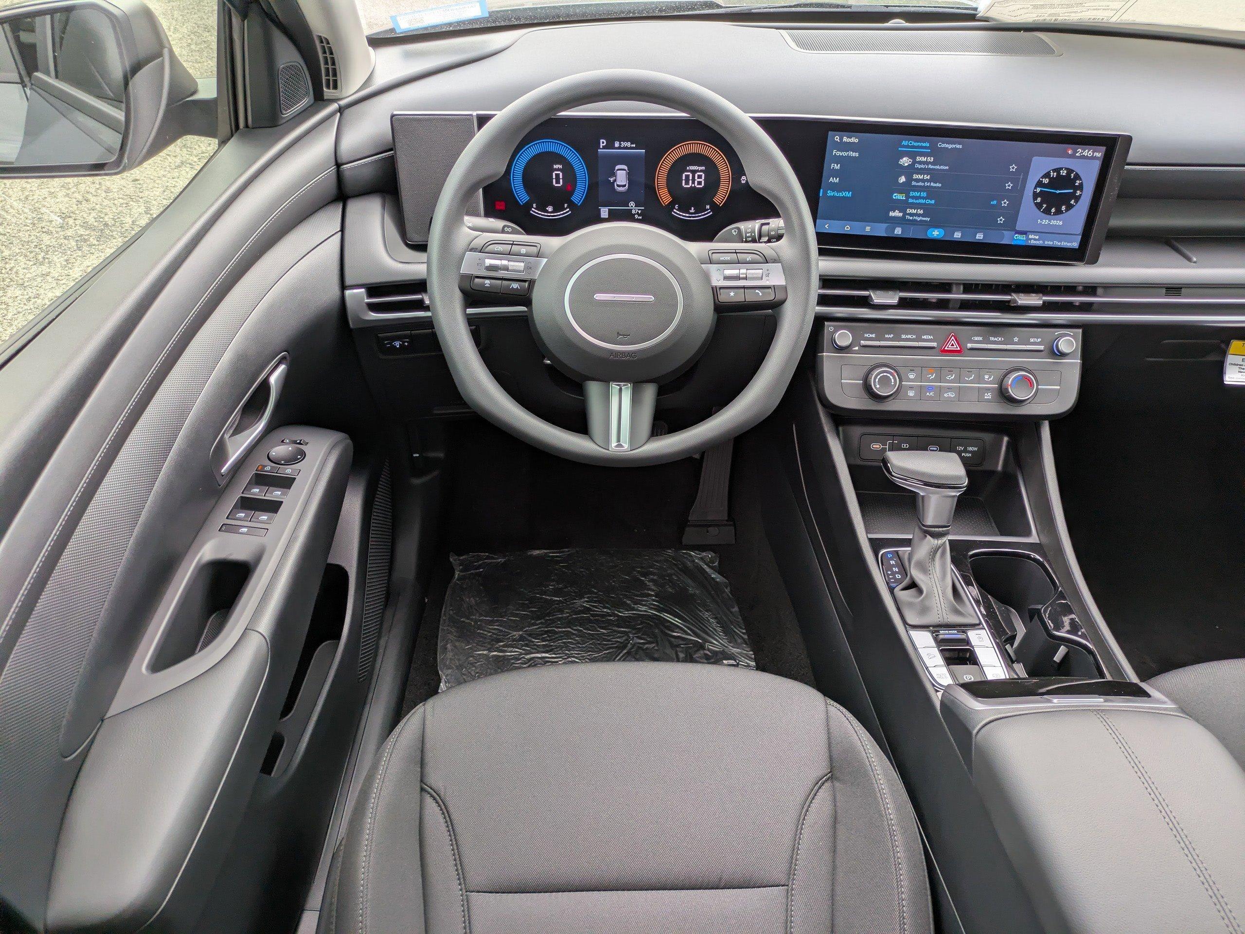 Hyundai Tucson Se Fwd Front Wheel Drive Sport Utility - Thumbnail 11