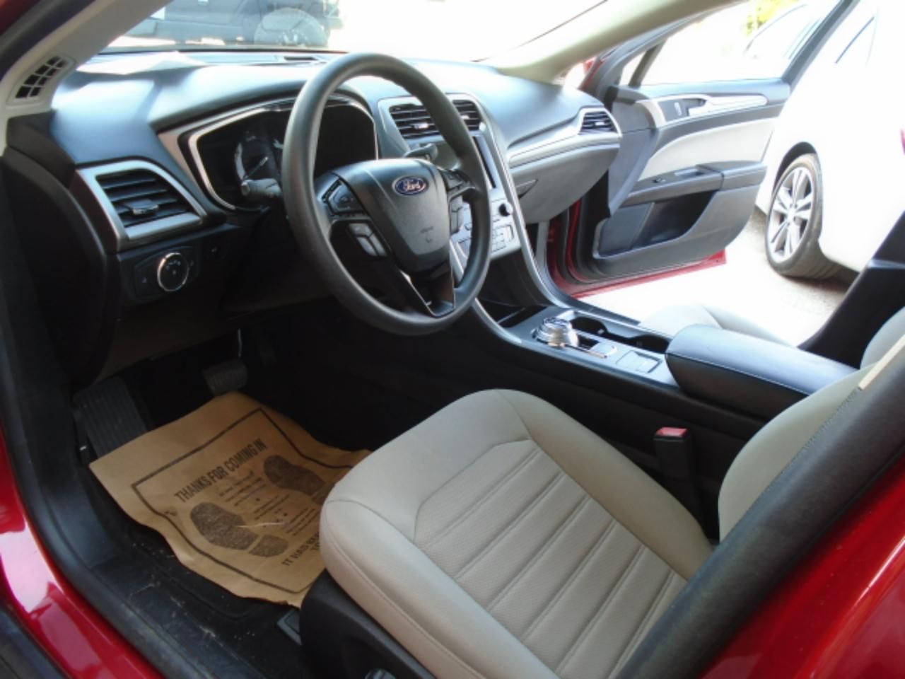 Ford Fusions Fwd - Thumbnail 14