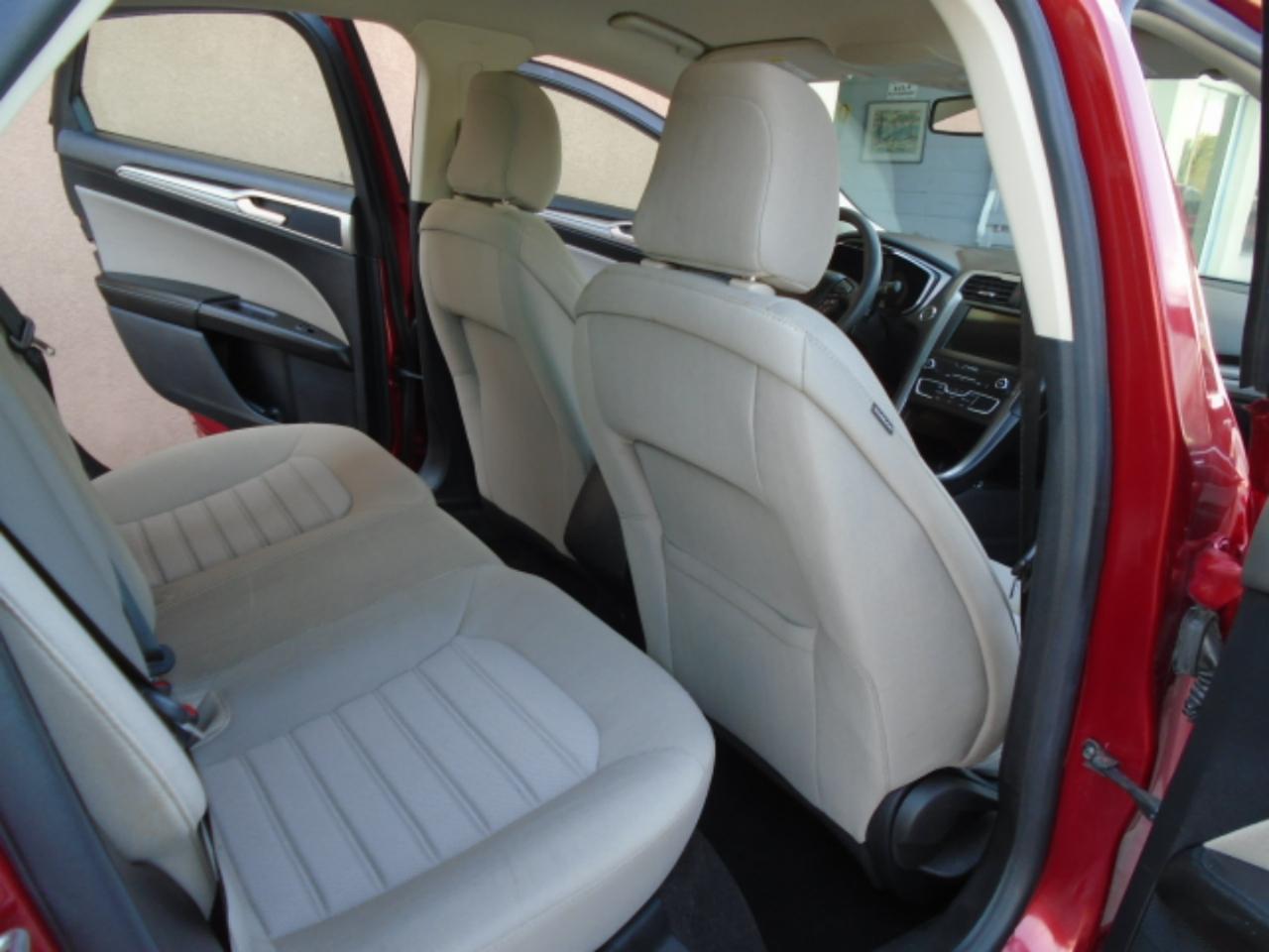 Ford Fusions Fwd - Thumbnail 9