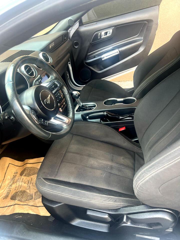 Ford Mustangecoboost Fastback - Thumbnail 8