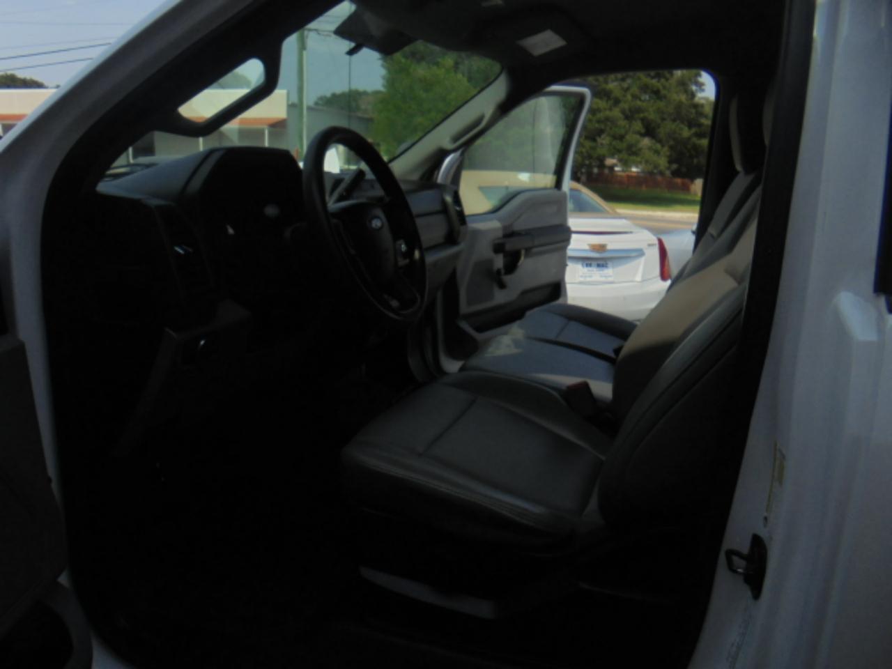 Ford Super Duty F-250 Srwxl 2Wd Reg Cab 8' Box - Thumbnail 11