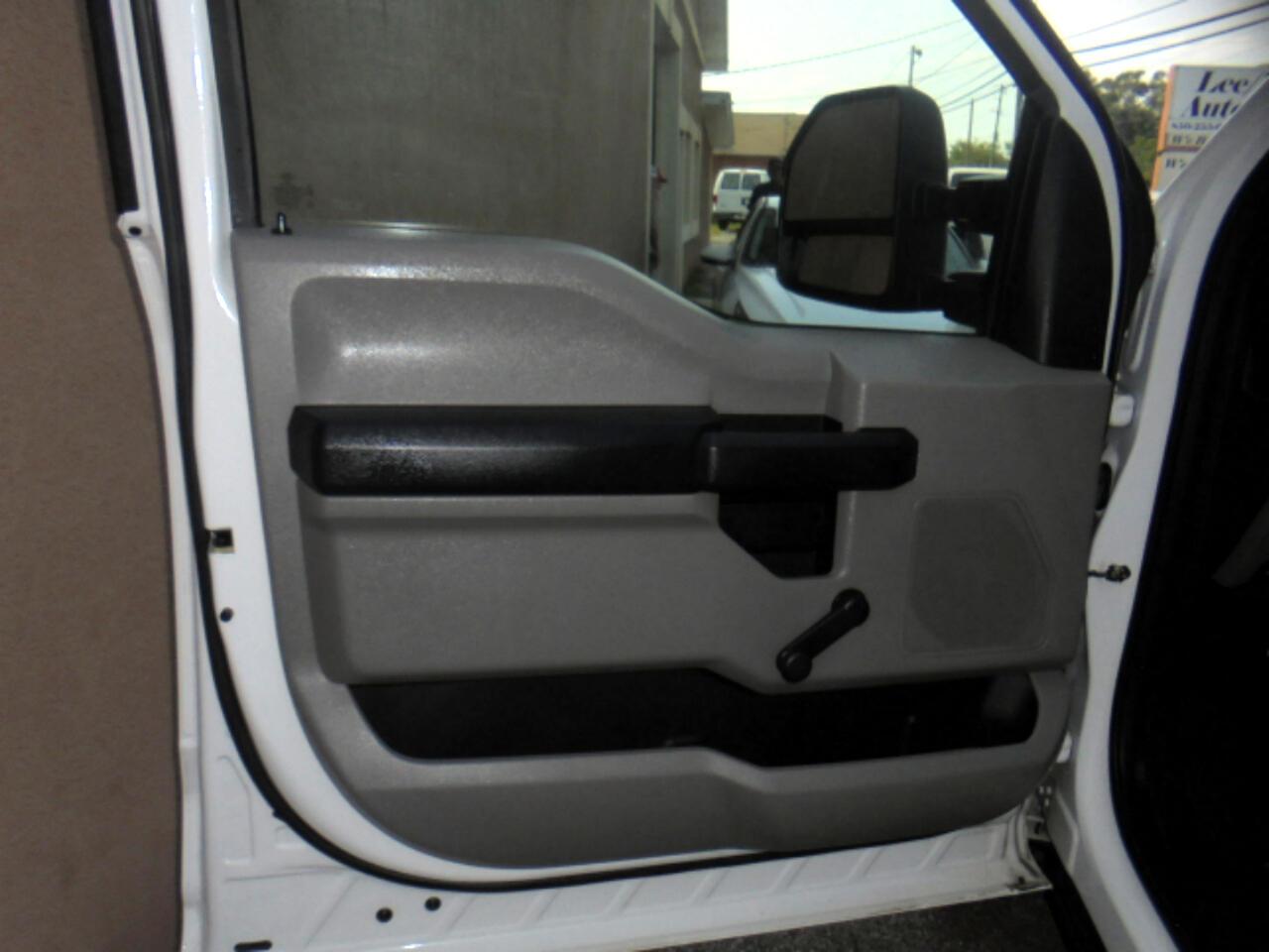 Ford Super Duty F-250 Srwxl 2Wd Reg Cab 8' Box - Thumbnail 10