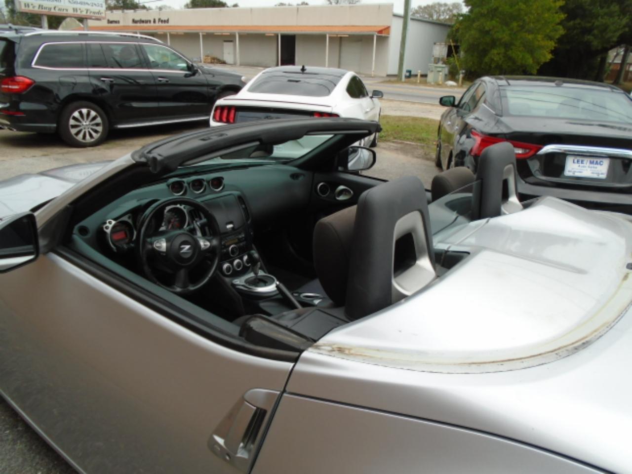 Nissan 370Z2Dr Roadster Auto - Thumbnail 17