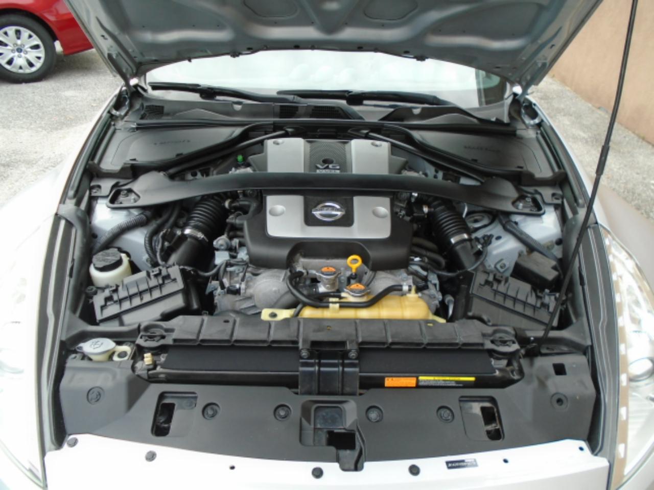 Nissan 370Z2Dr Roadster Auto - Thumbnail 18