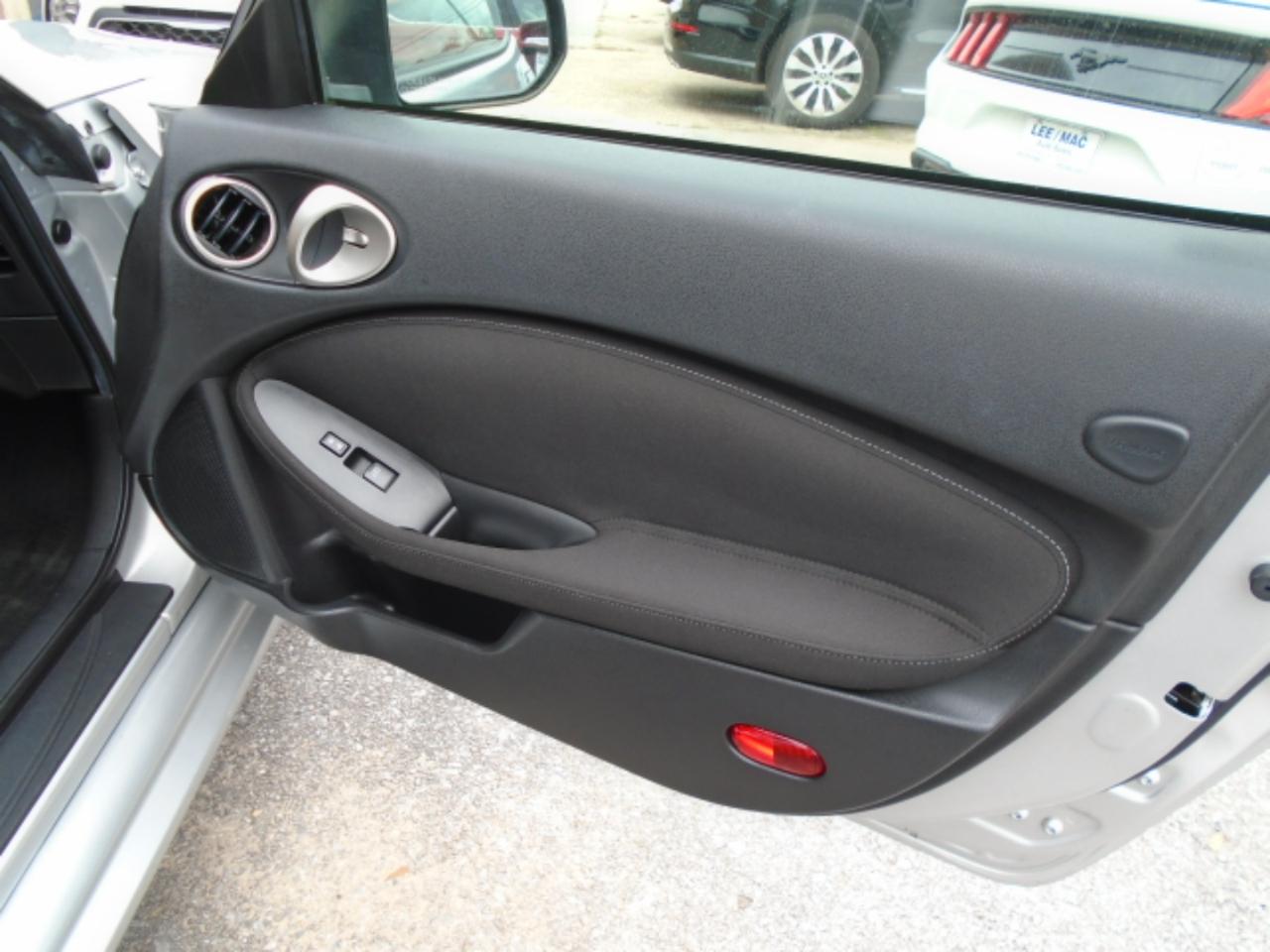 Nissan 370Z2Dr Roadster Auto - Thumbnail 10