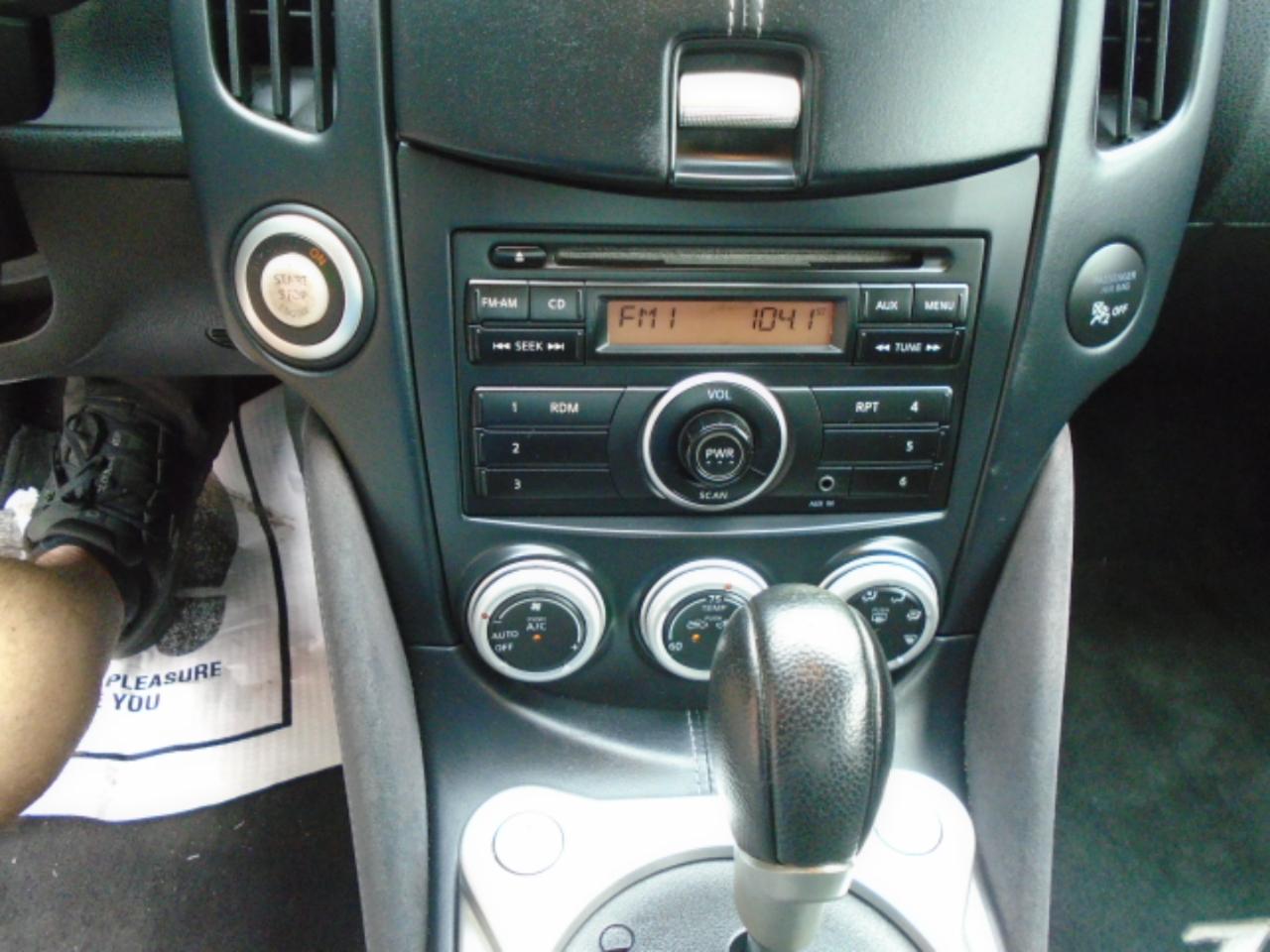 Nissan 370Z2Dr Roadster Auto - Thumbnail 13