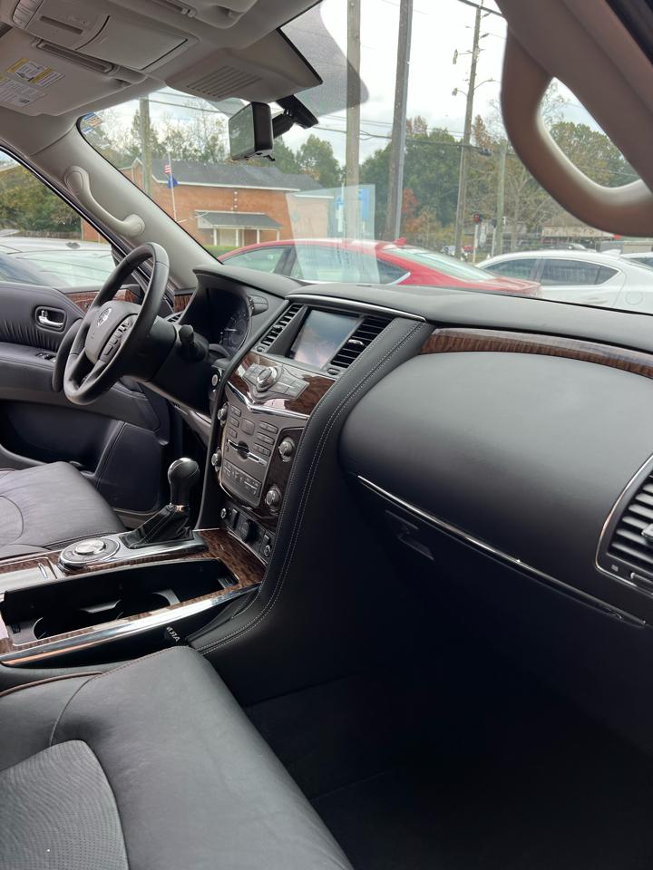 Nissan Armada4X2 Platinum - Thumbnail 19