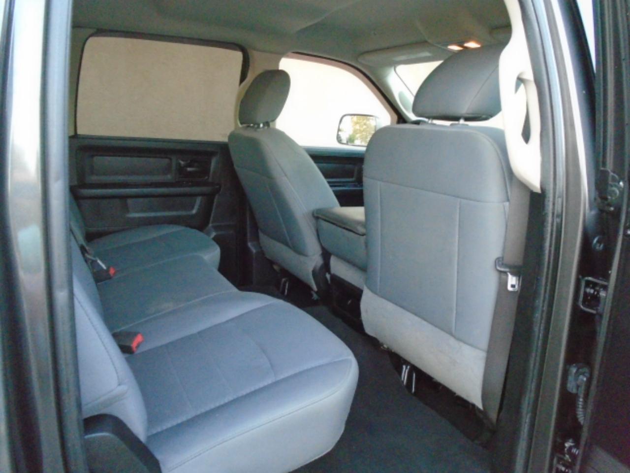 Ram 3500Tradesman 4X4 Crew Cab 8' Box - Thumbnail 7