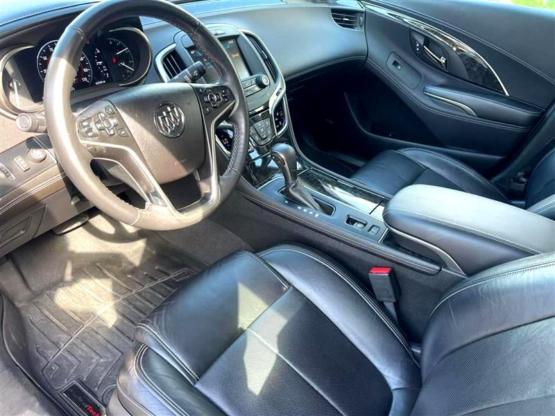 Buick Lacrosse - Thumbnail 10