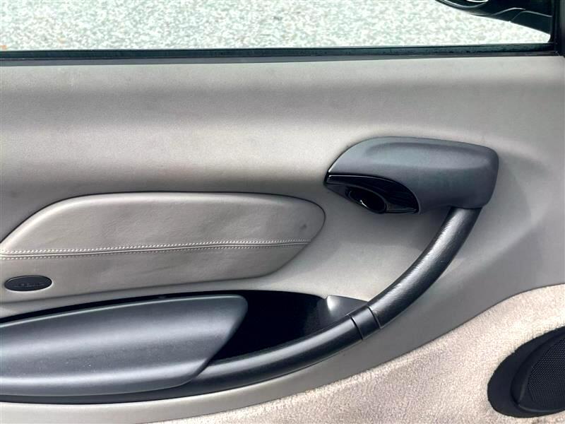 Porsche Boxster - Thumbnail 10