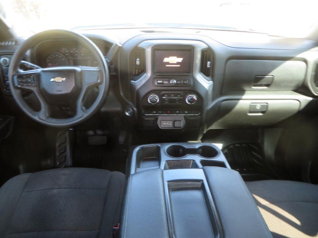 Chevrolet Silverado 1500 - Thumbnail 12